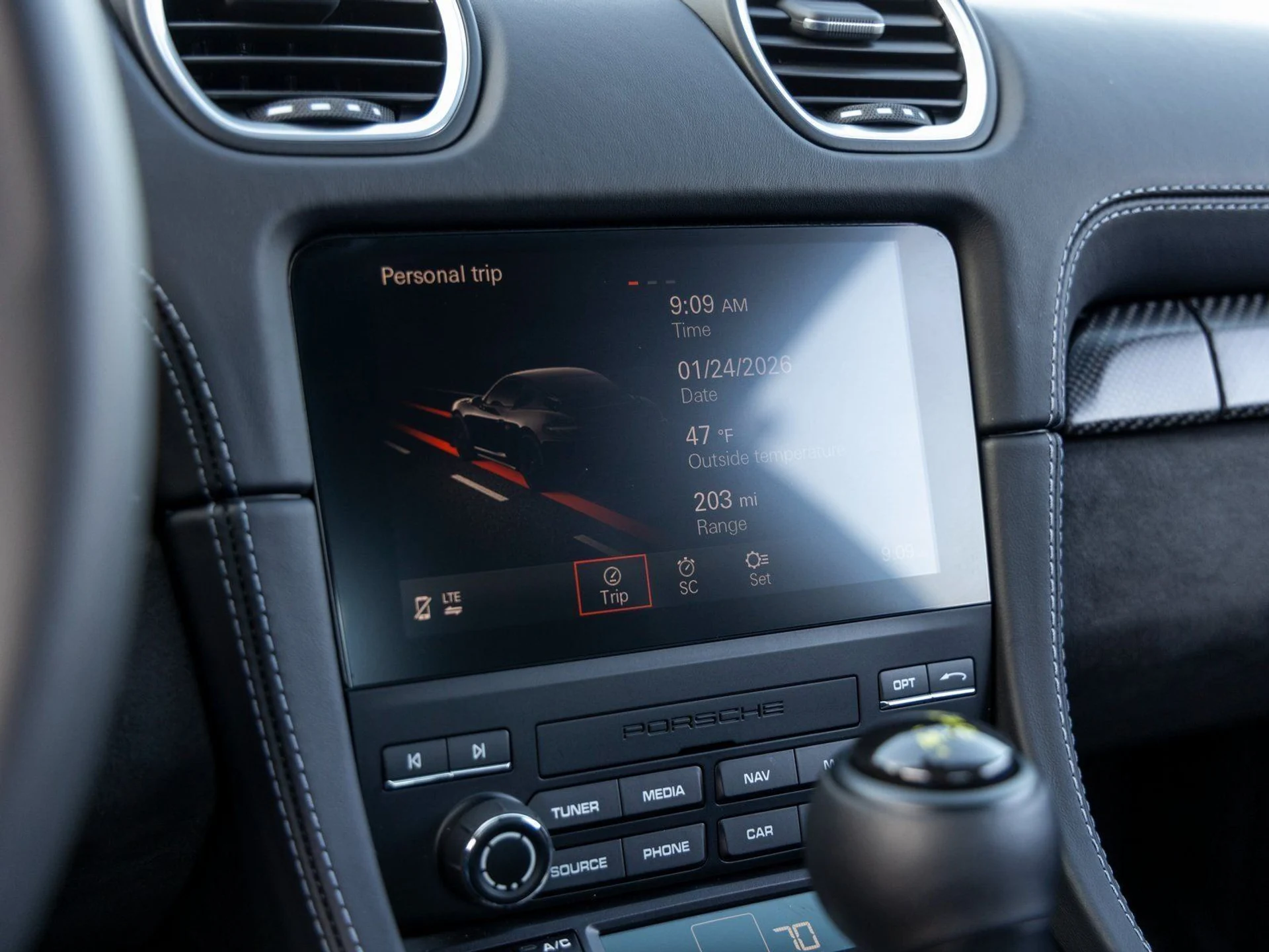 mph043_84017979_44_2db1332352