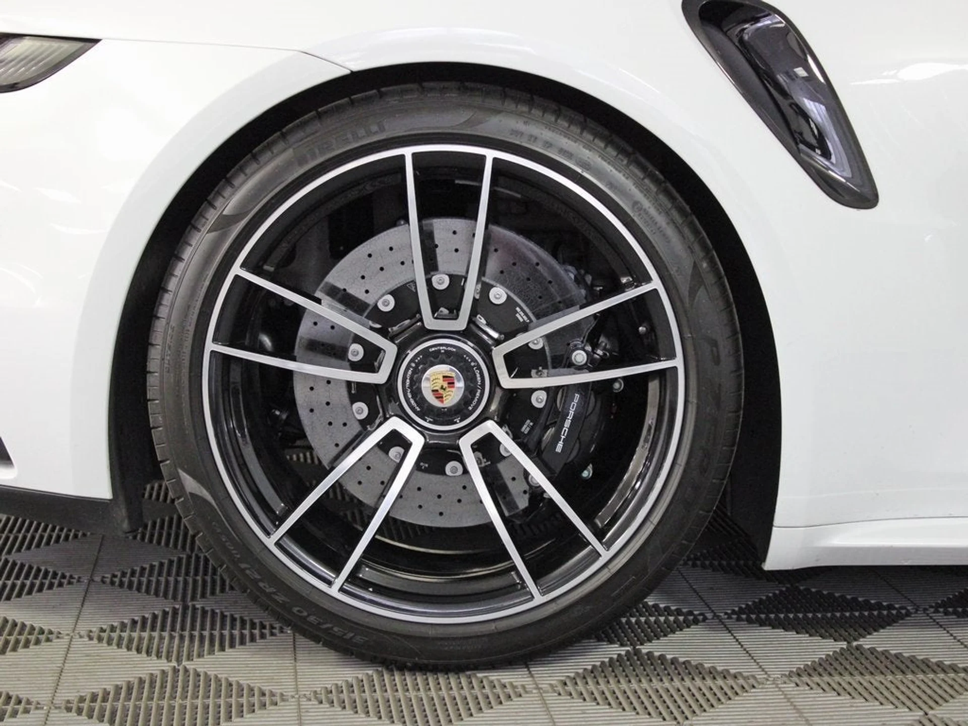 mph043_848467000_44_0e8681d6e1