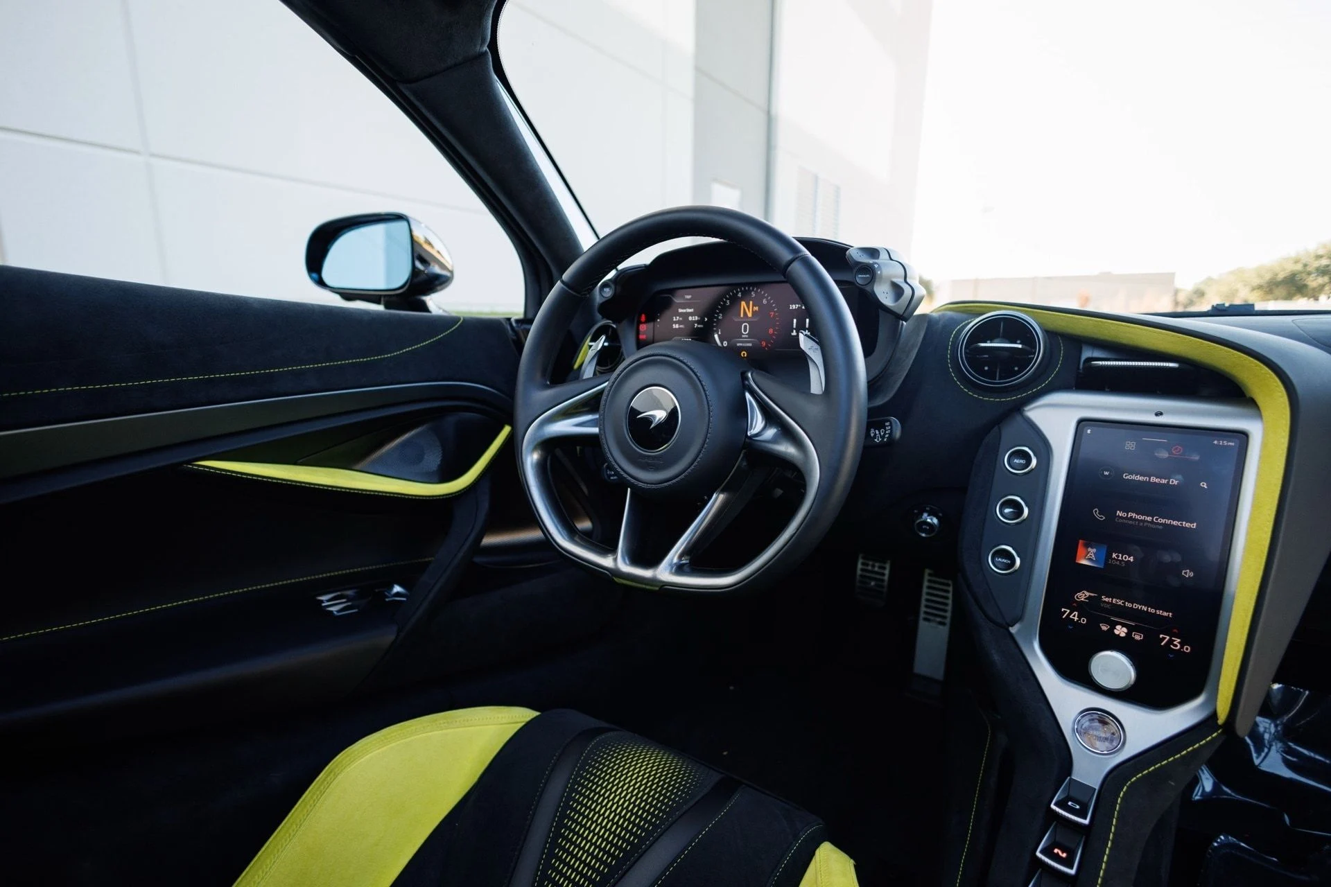 mph043_85564488_3415216bde00bec238900eb7a6200a0cx_3ba03e99a9