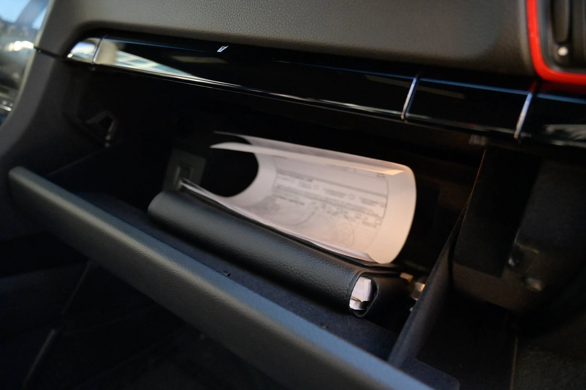 mph043_867079552_24c89998d4fa4994aeb6cc55ee775ea2_34e956f9c8