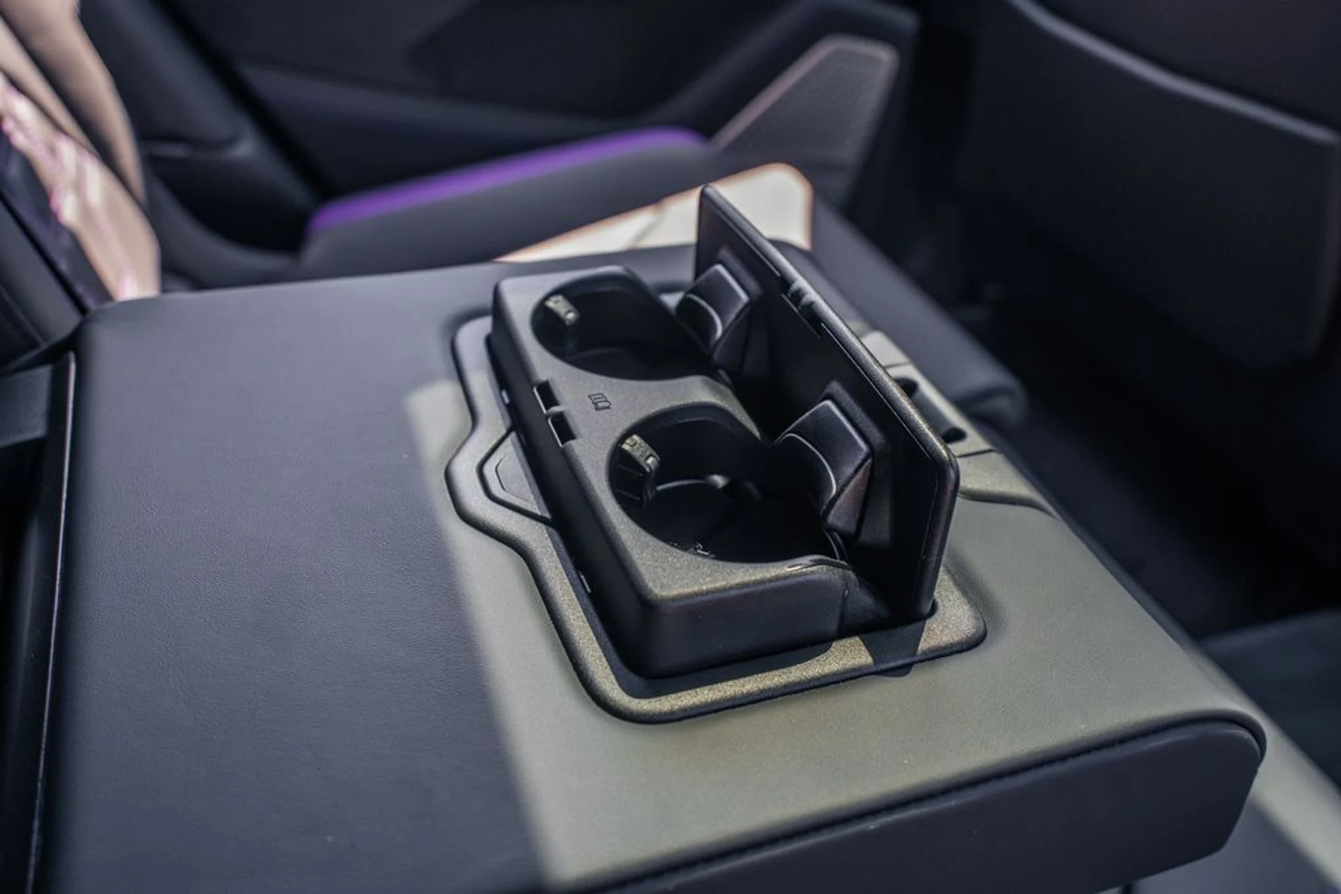 mph043_878290677_e8a6277b6dd186ce9ec860ddd427fe76x_c9c6f8ab30