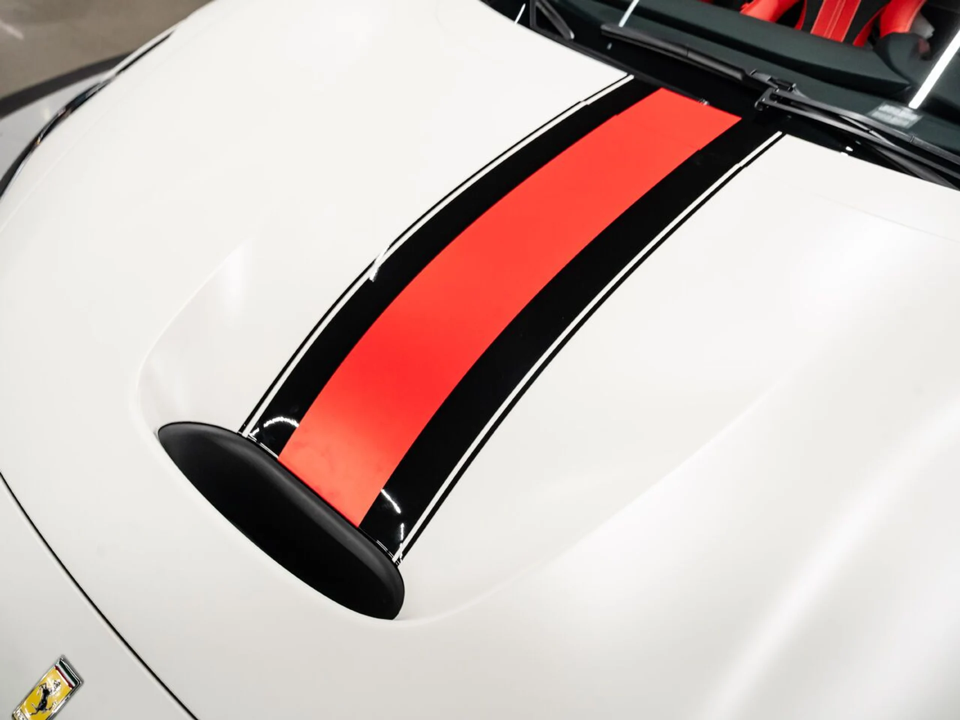 mph043_881689845_ferrari_f8_spider_2022_978220d33e