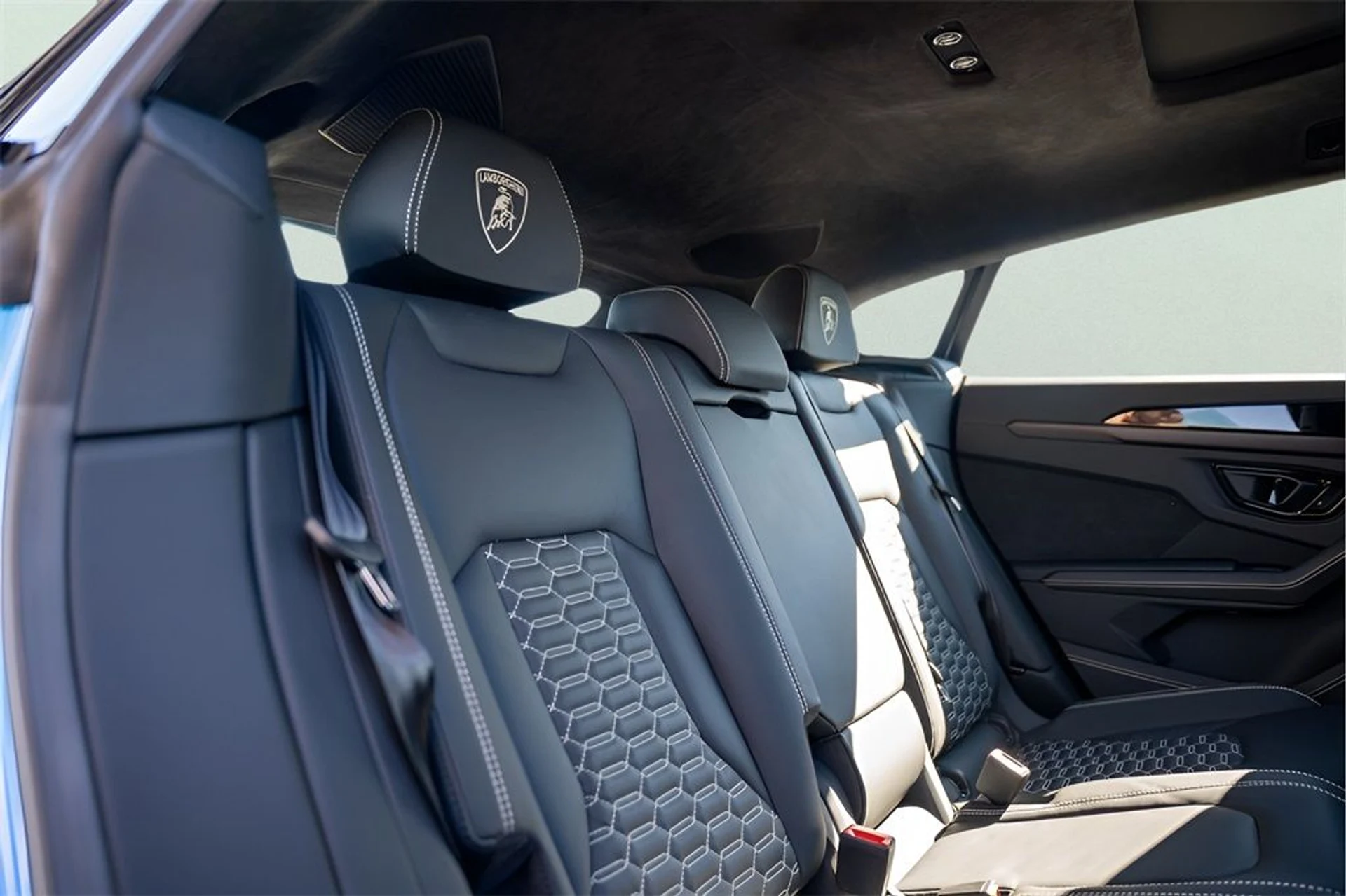 mph043_8905477_image_45_ef03c63634