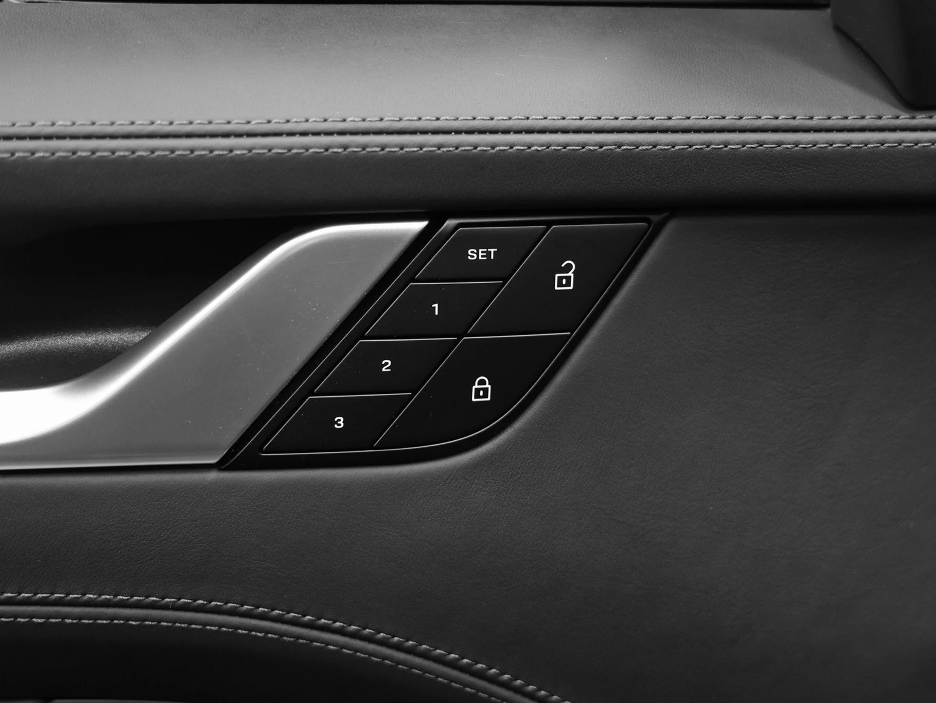 mph043_898090688_44_322e1c708a