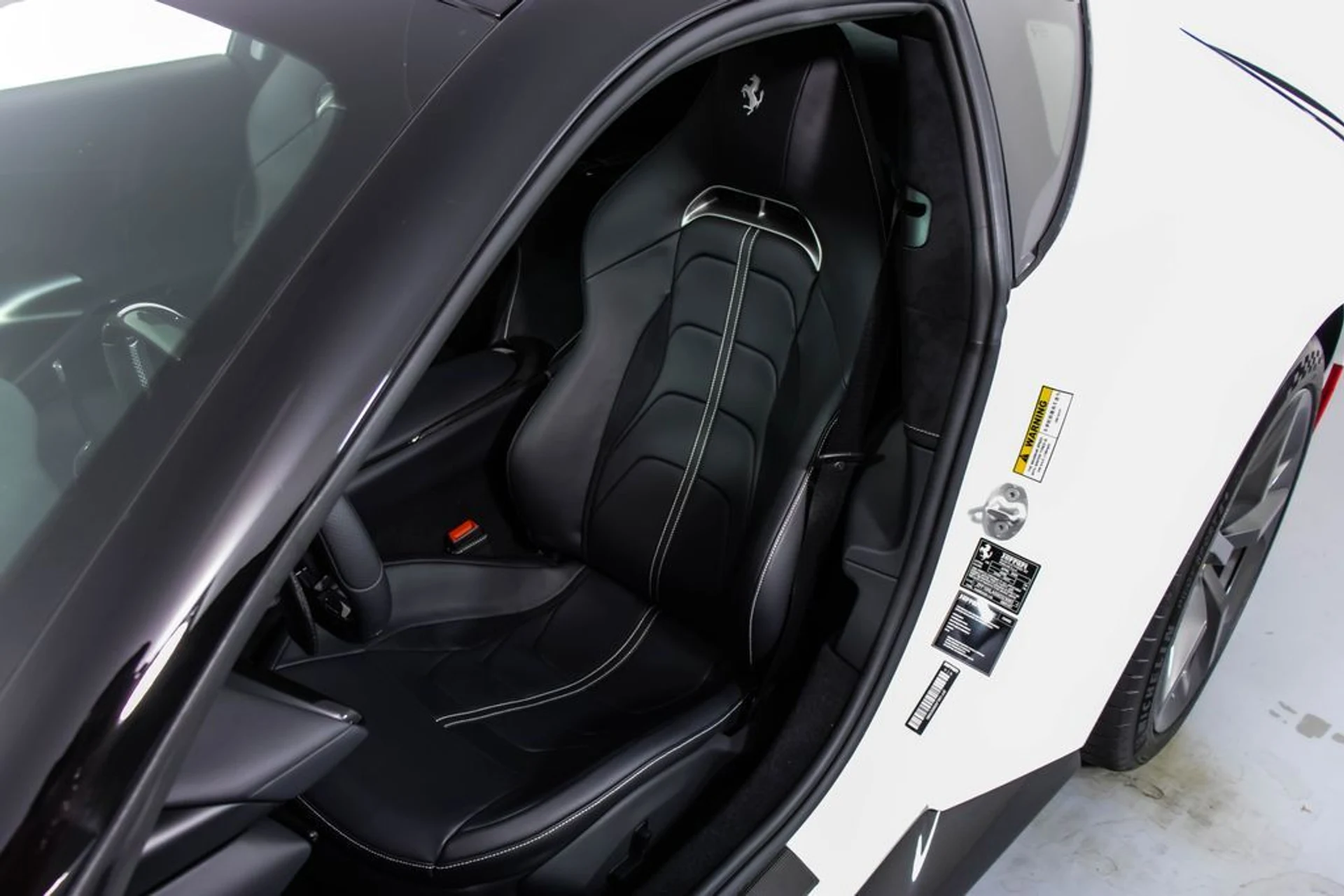 mph043_898215233_0cf366da70565cba0de764415f4e5904x_b7b4e8322e