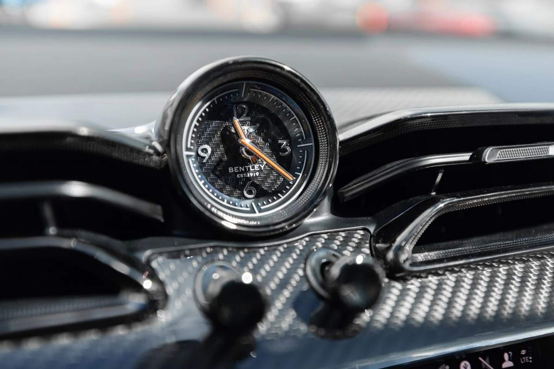 mph043_902057020_5152af8b86edd6bae77bbc9ad69ccc06x_242b56bba4