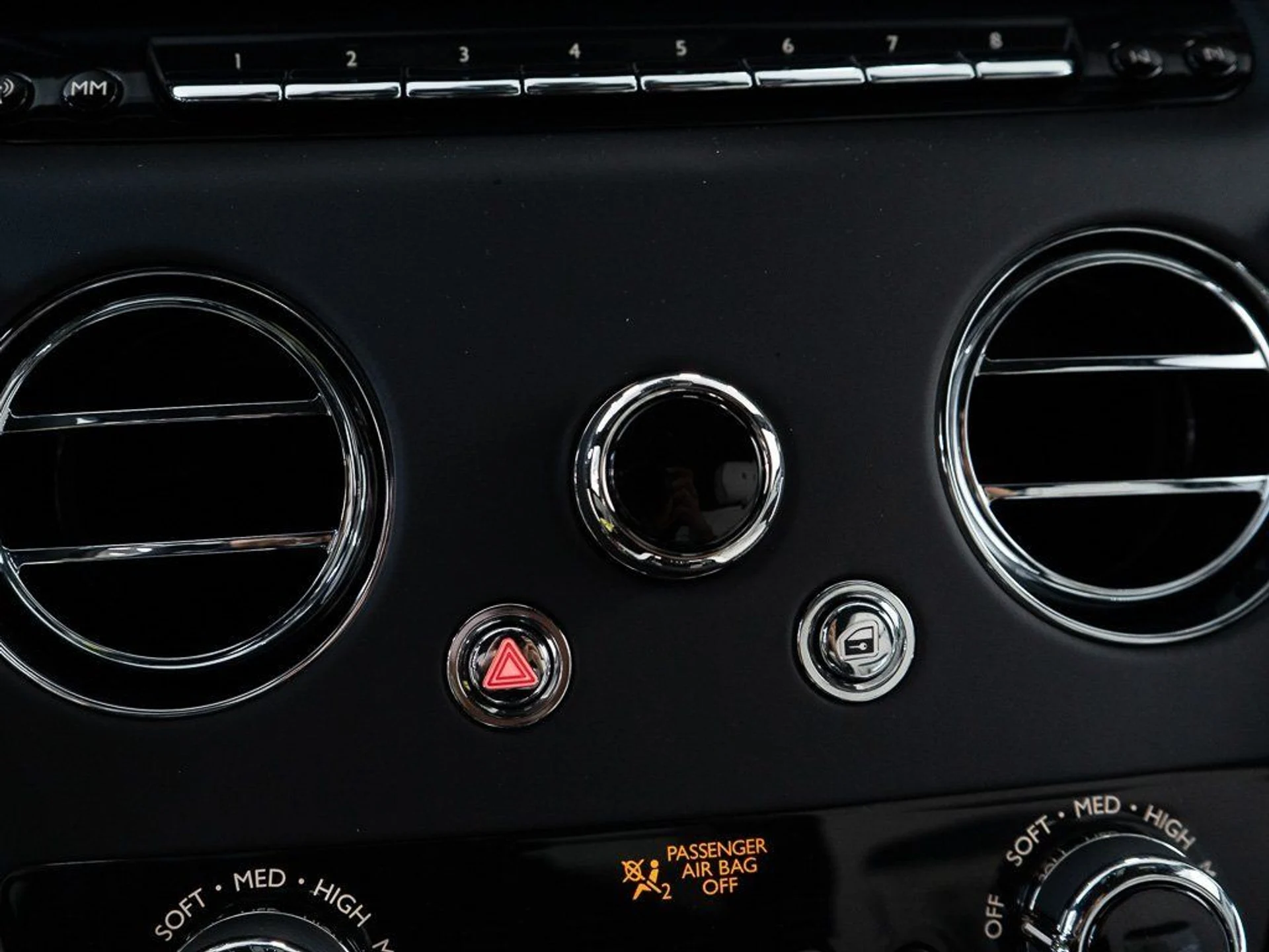 mph043_902448665_1602ba9d38a8a16e383ca95f4130ed7b_bdd87cab11