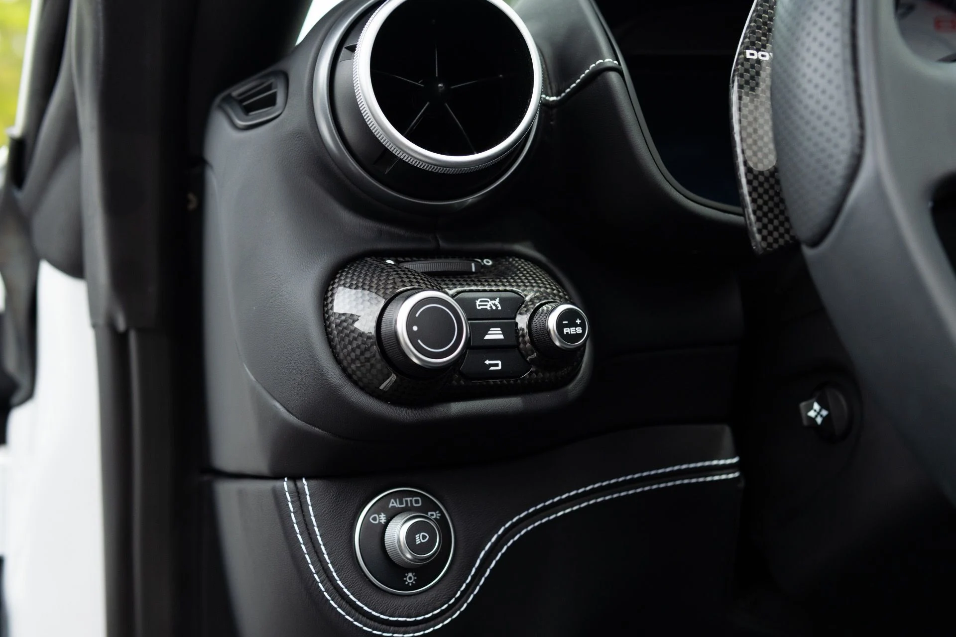 mph043_932981322_Used_2023_Ferrari_Portofino_M_1775657761_c0e5191433