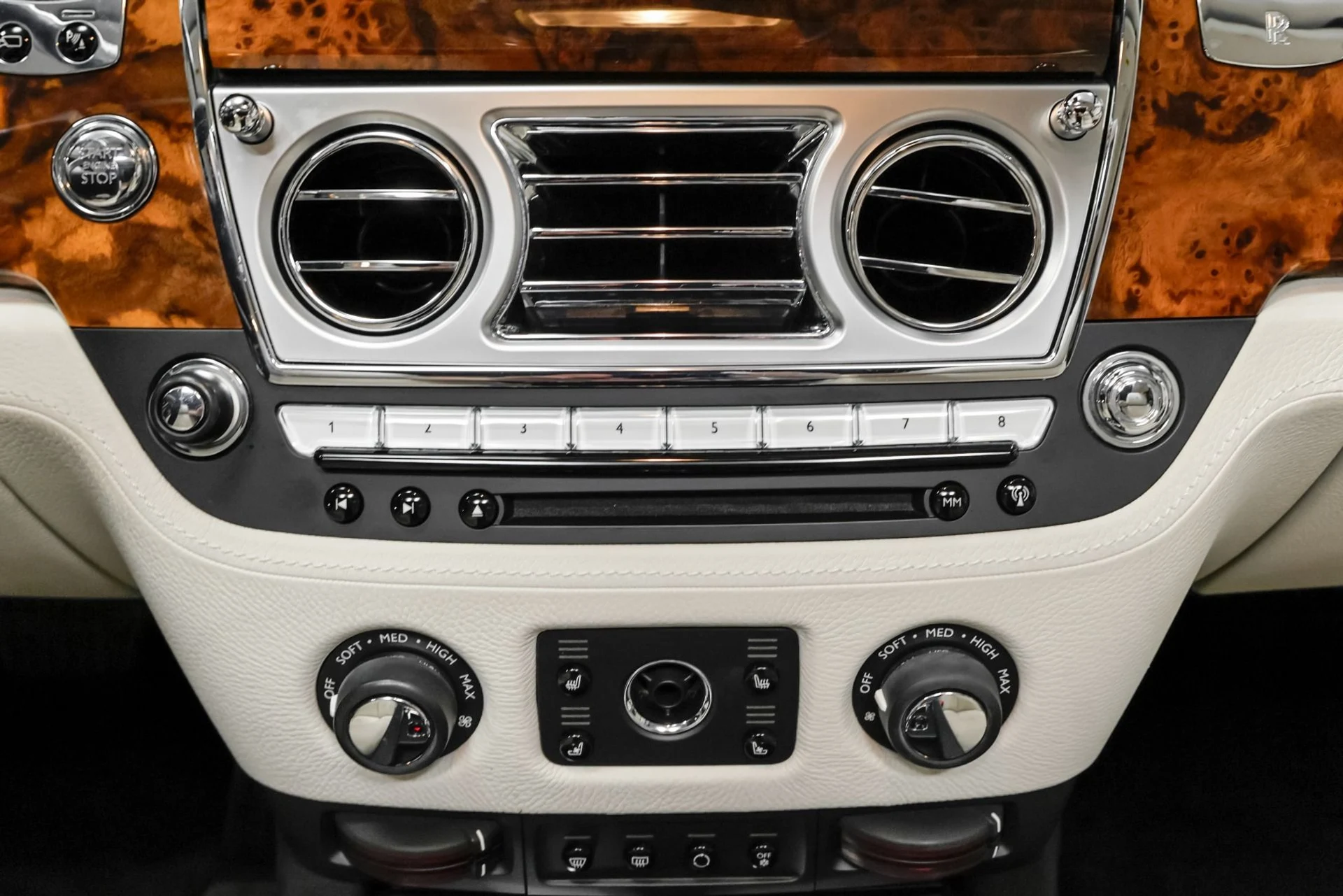 mph043_944184554_Used_2010_Rolls_Royce_Ghost_1762979207_beb228ca03