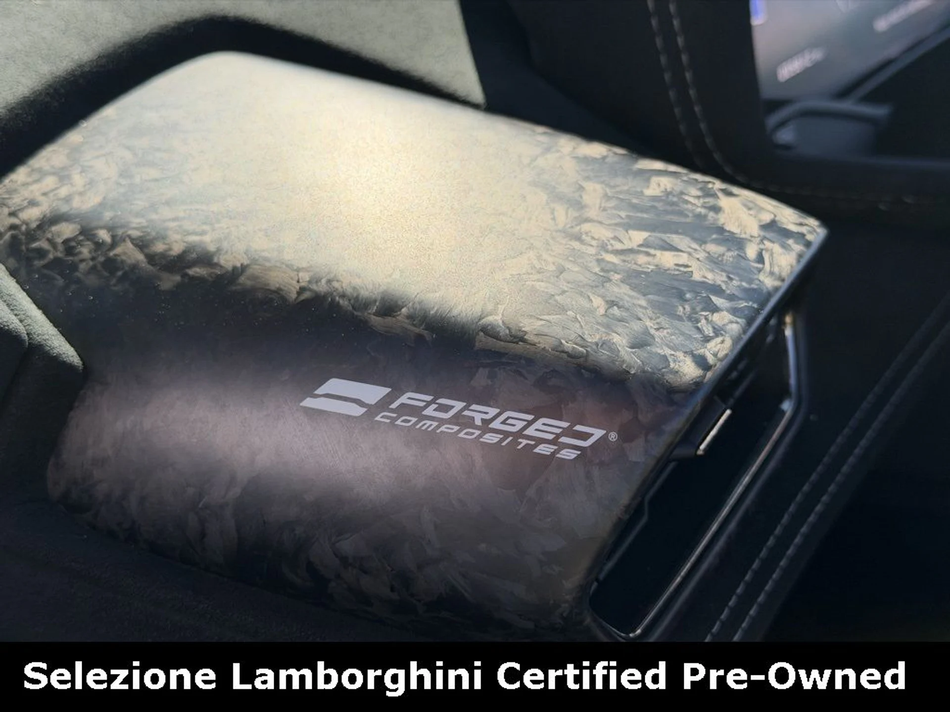 mph043_947045942_d4aaaa92682abcb799ac53e52e0421ffx_19c7e81b70