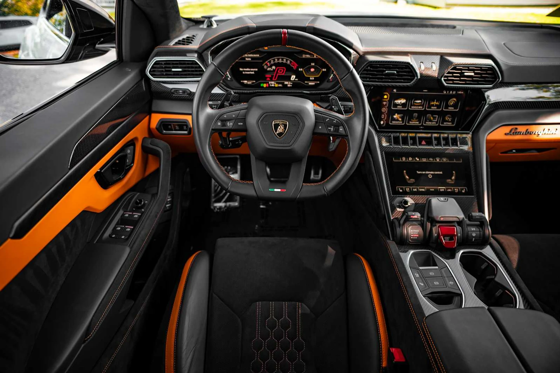 mph043_981996781_3f8b9e52f6ec4c441dcb9d483ca3aa97x_c261d9b2bc