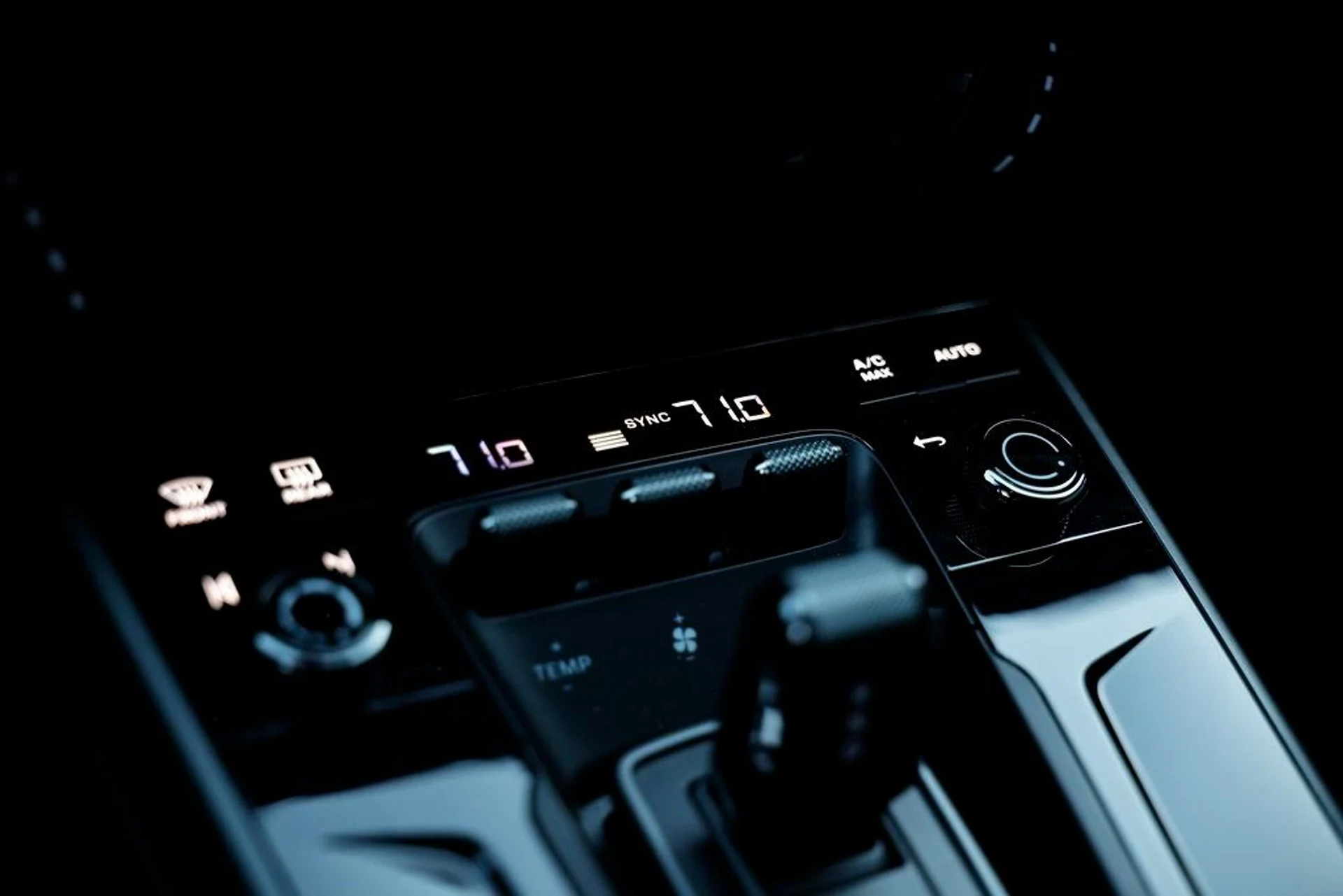 mph043_985474900_cd182000ba9f737a8f455ec63ff7b792_b60a6bc155