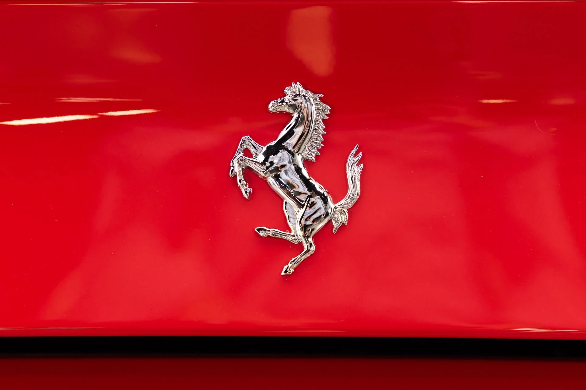 mph043_992756938_Used_2019_Ferrari_488_Spider_1787231247_ac5d922d5b