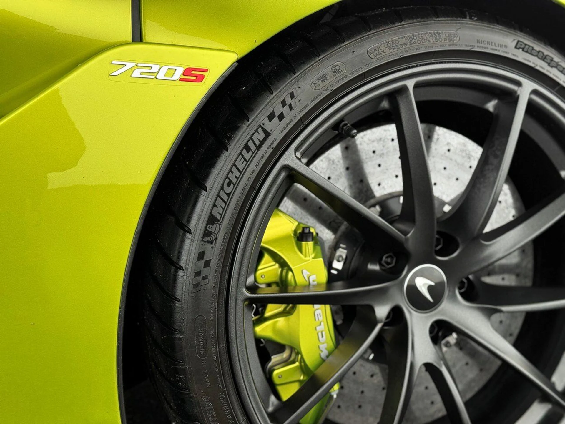 mph044_1009677333_621b01ef69370aeab55b01ddf9386f29_f40b75680c