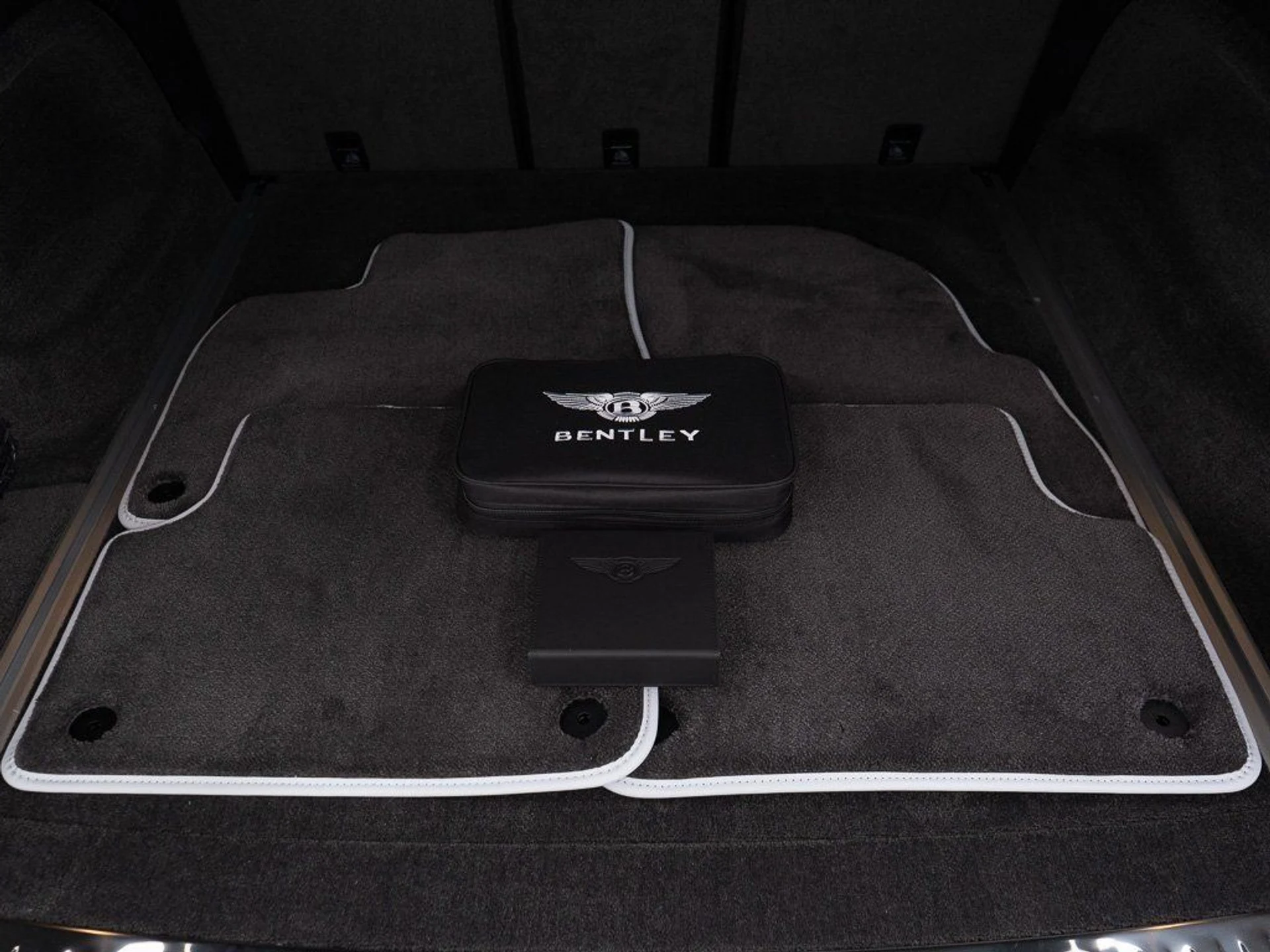 mph044_1020288724_cb87b8c1616e65a0c9105538cf7be95c_7fb4ff3728