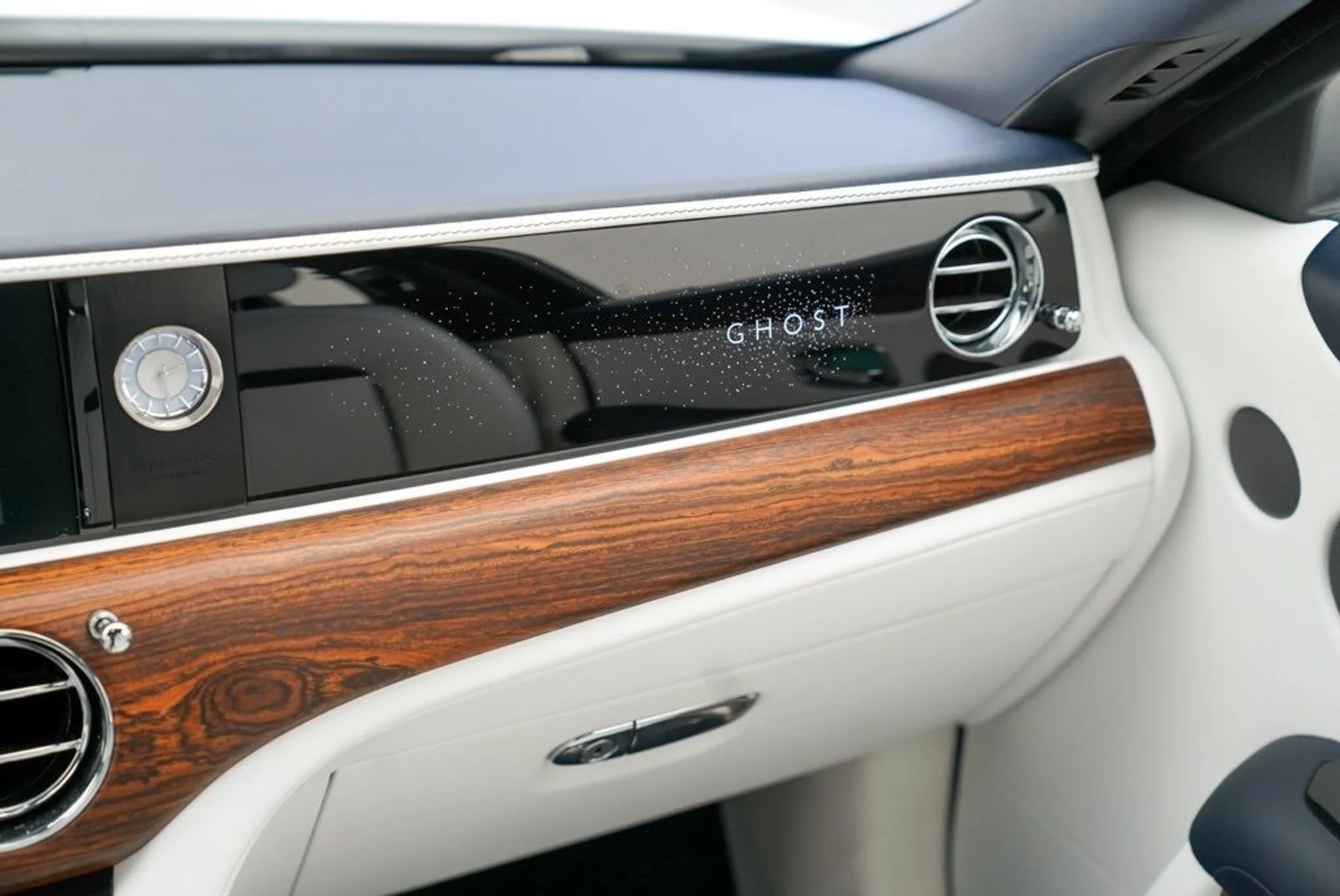 mph044_1035672851_tc6g745g15sifmgxmwwpdm8yl92n_1f09915ea2