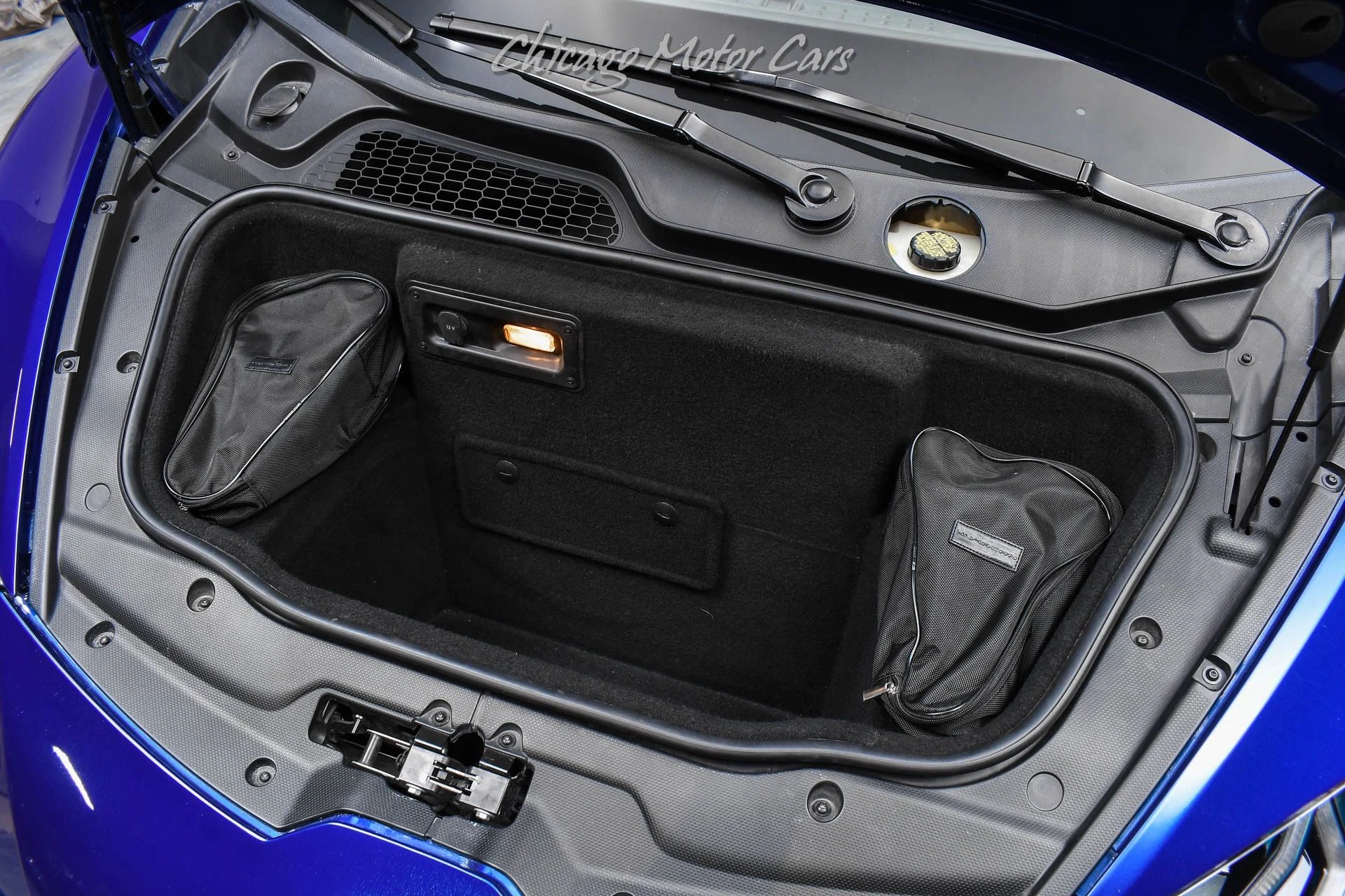 mph044_1040891246_13290_p45_l_98780d1989