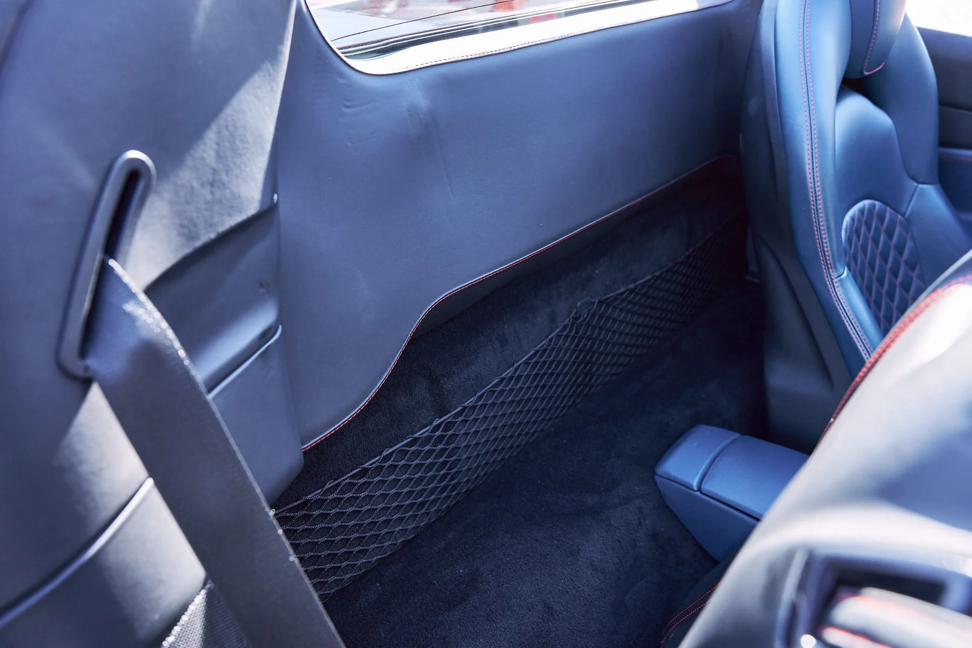 mph044_1049756416_Used_2019_Ferrari_488_Spider_Base_1769555057_5fe60abd54