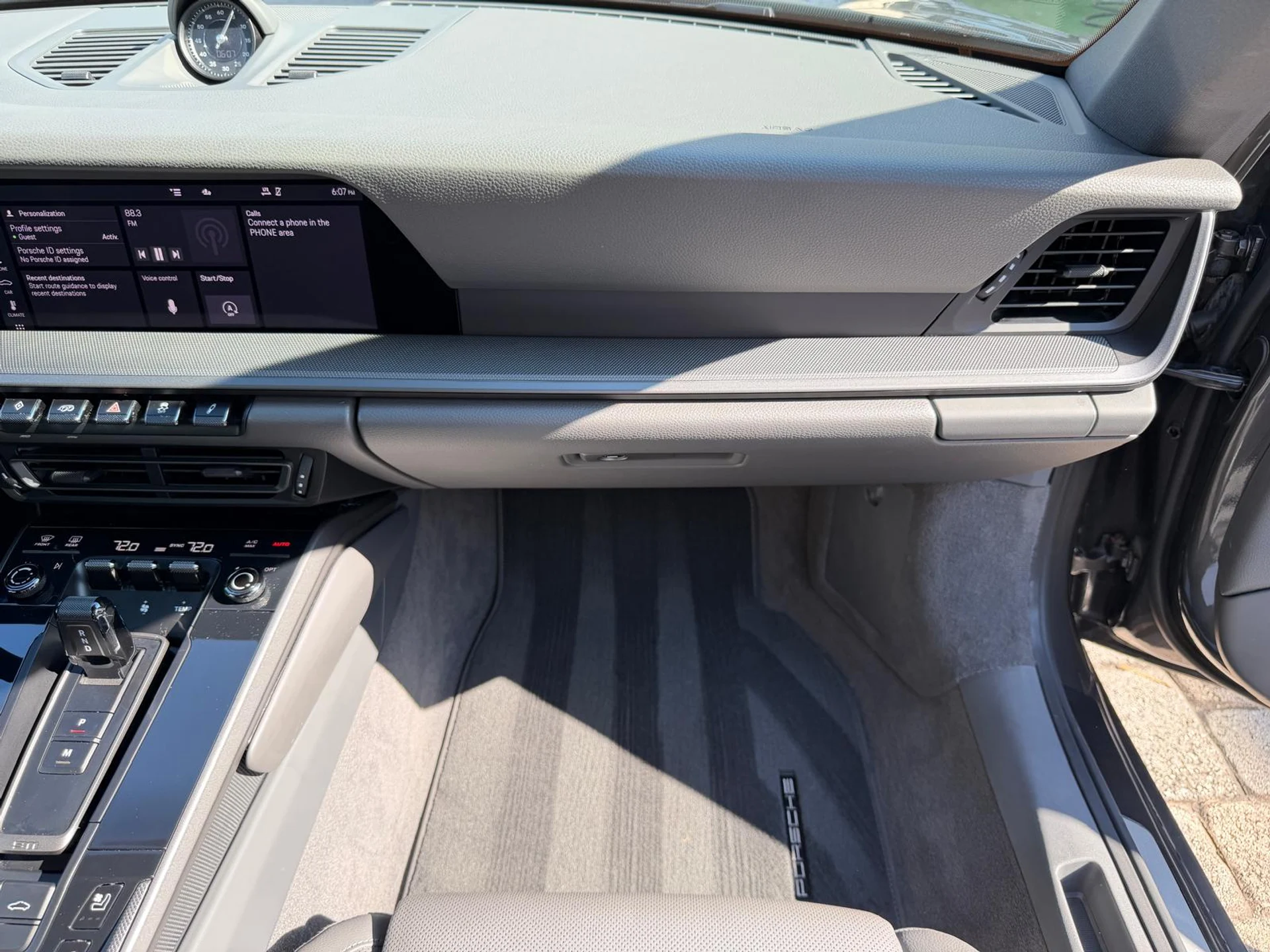 mph044_1055780625_Whats_App_Image_2025_12_26_at_1_33_06_PM_48_daacc29911