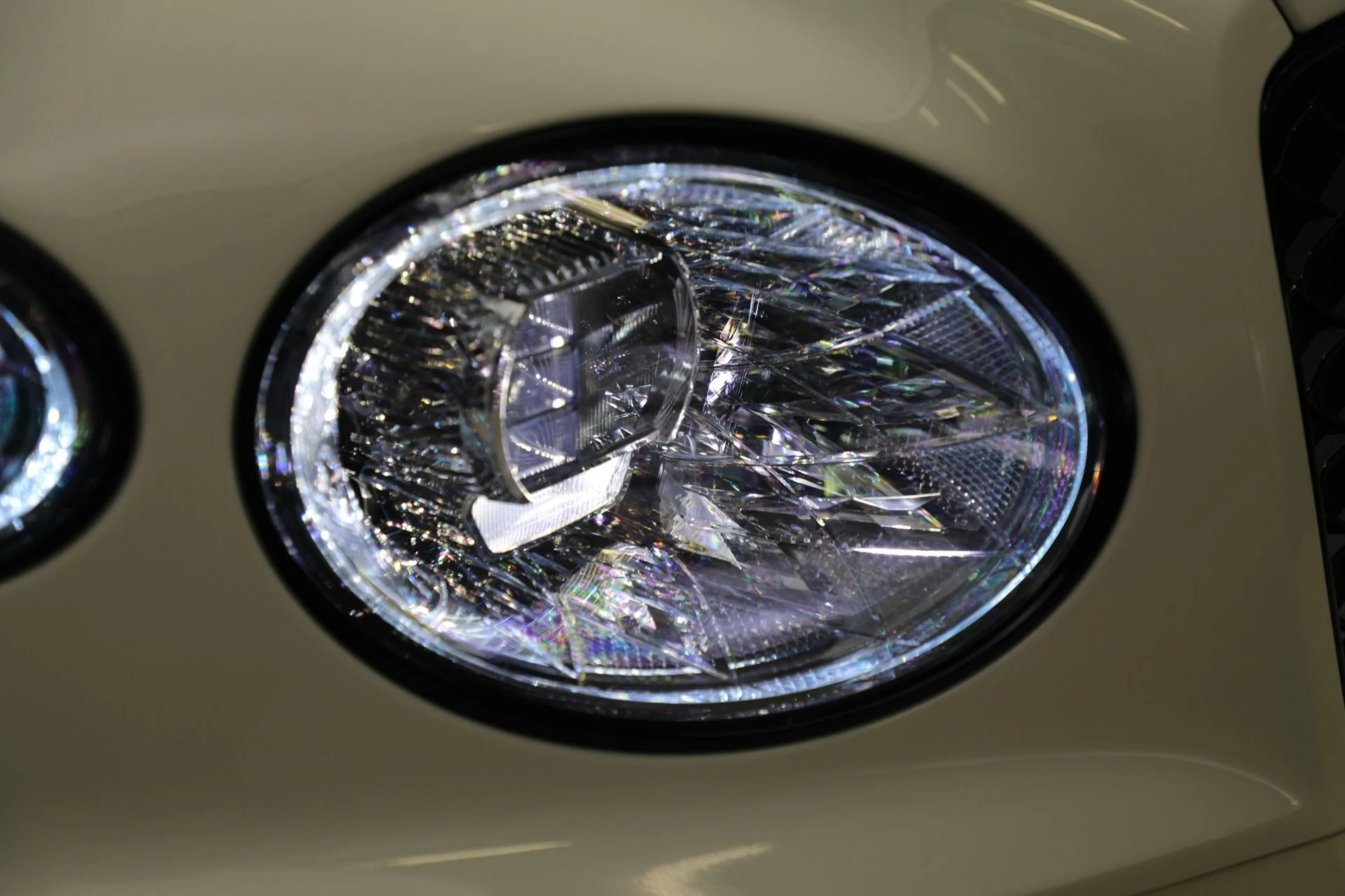 mph044_1055850327_Used_2025_Bentley_Bentayga_S_Black_Edition_3ed68e5f8c