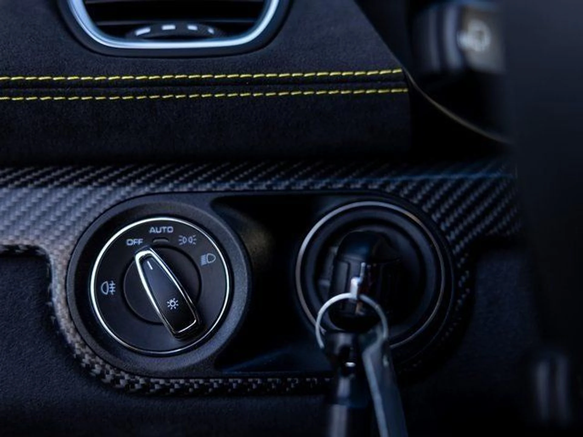 mph044_1060239520_45_953d6e3b83