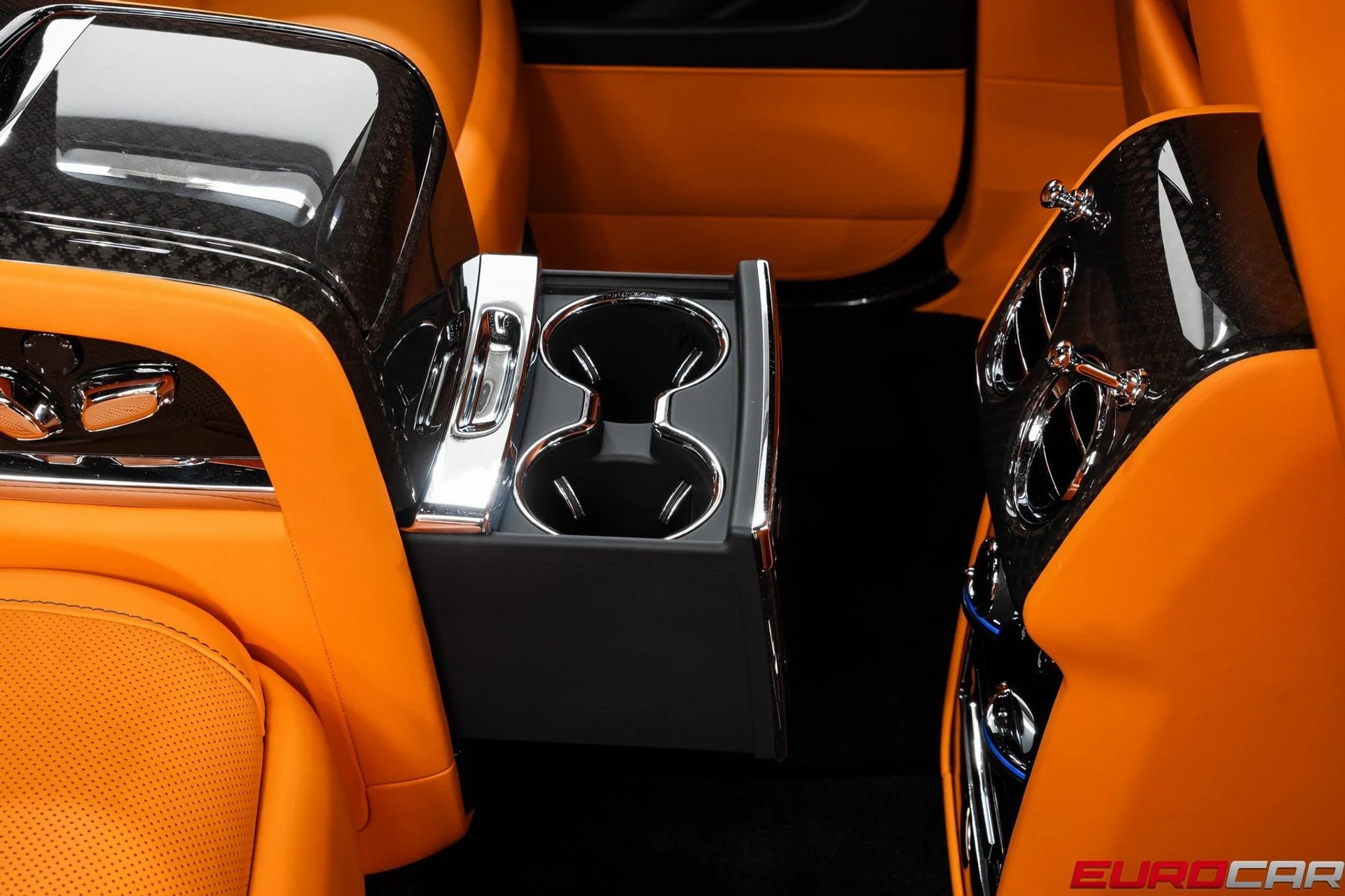 mph044_1070286955_image_45_657366d19a