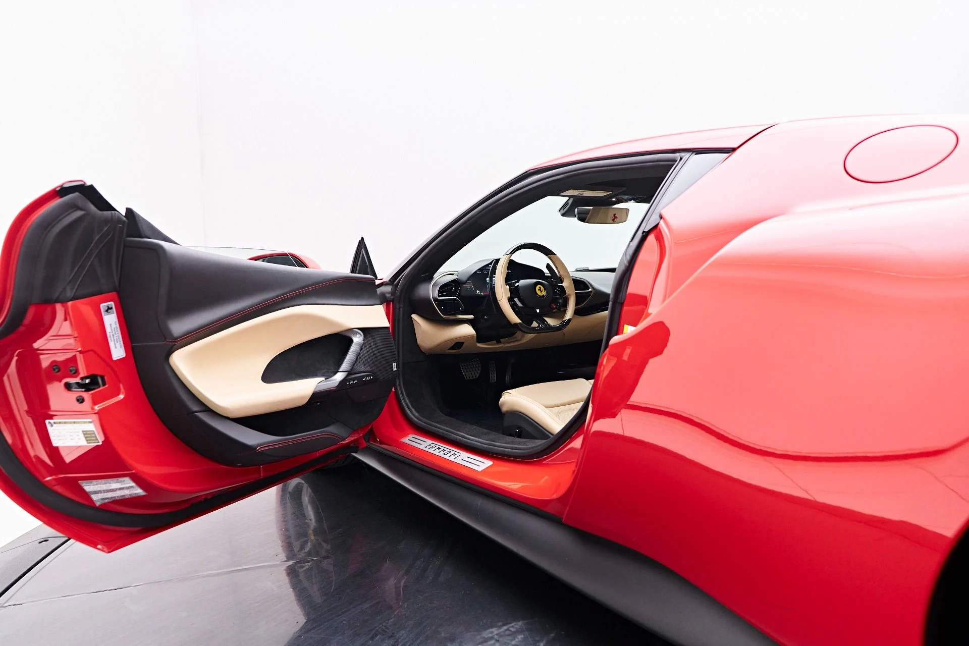 mph044_1071597706_Used_2024_Ferrari_296_GTB_1757101209_6114636e34