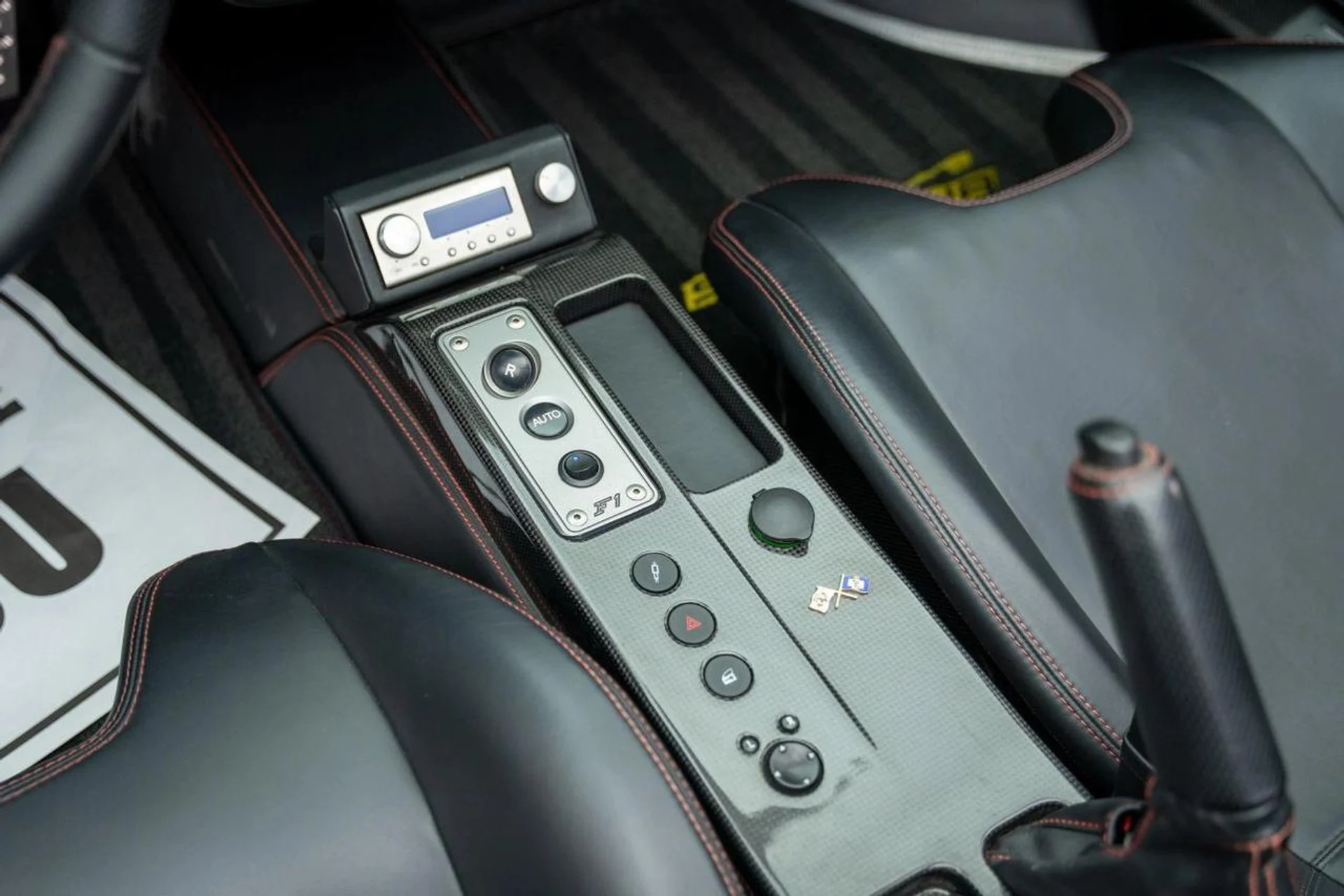 mph044_1100320362_e176d0a5cca95172c578f4043f396d21_732f2cc423