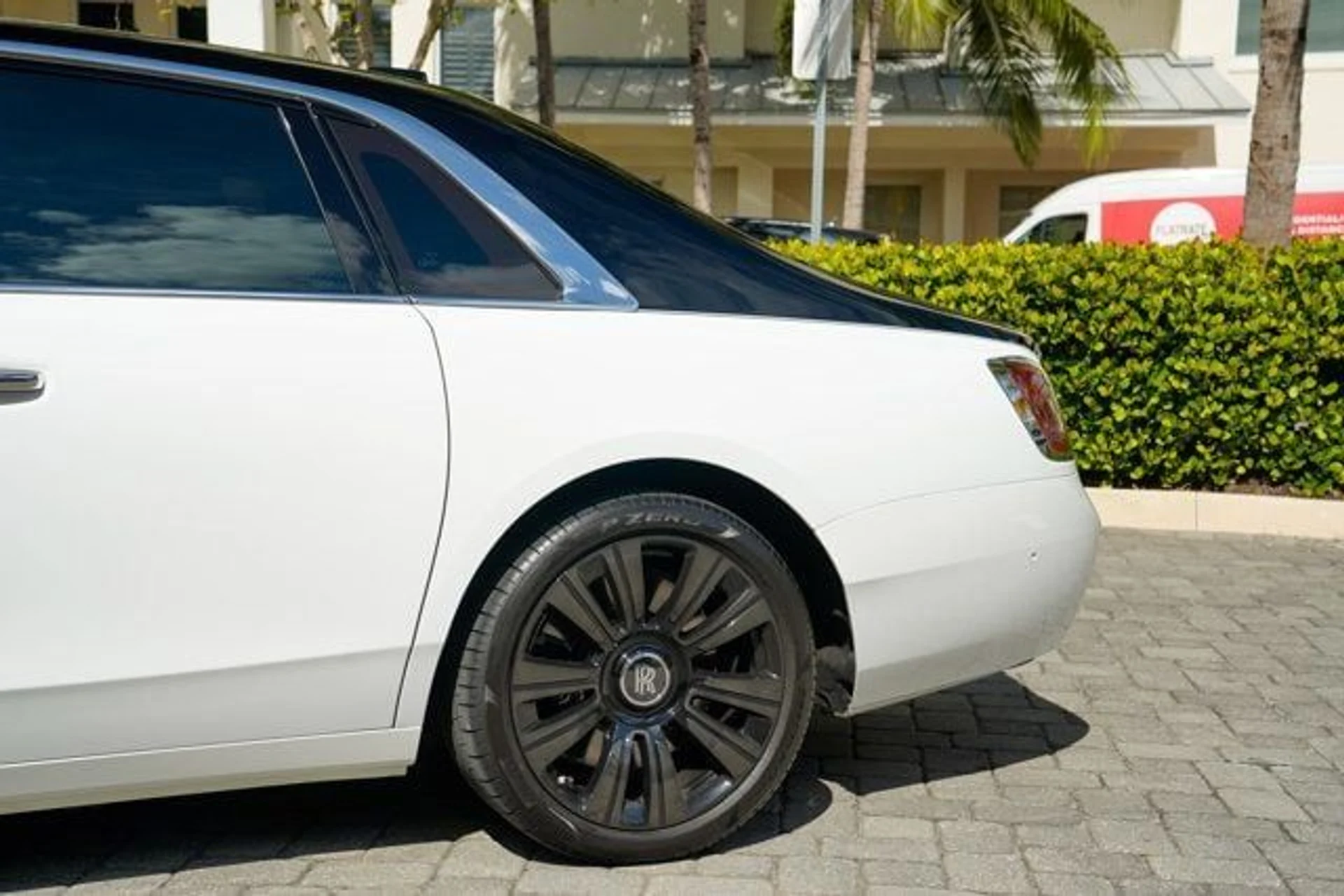 mph044_1120222694_22941009_45_640_3a8ab84b6c