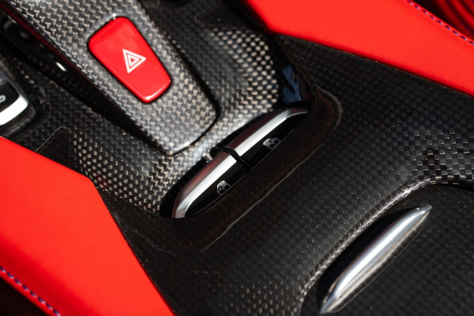 mph044_1128289029_Used_2019_Ferrari_Portofino_1780888386_94c1cd4334
