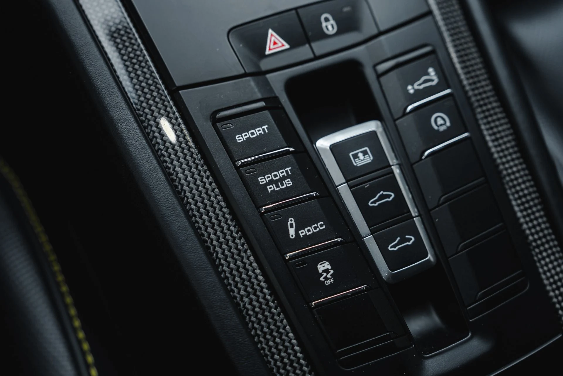 mph044_112918581_Used_2014_Porsche_911_Turbo_S_1791845103_6a0e91581b
