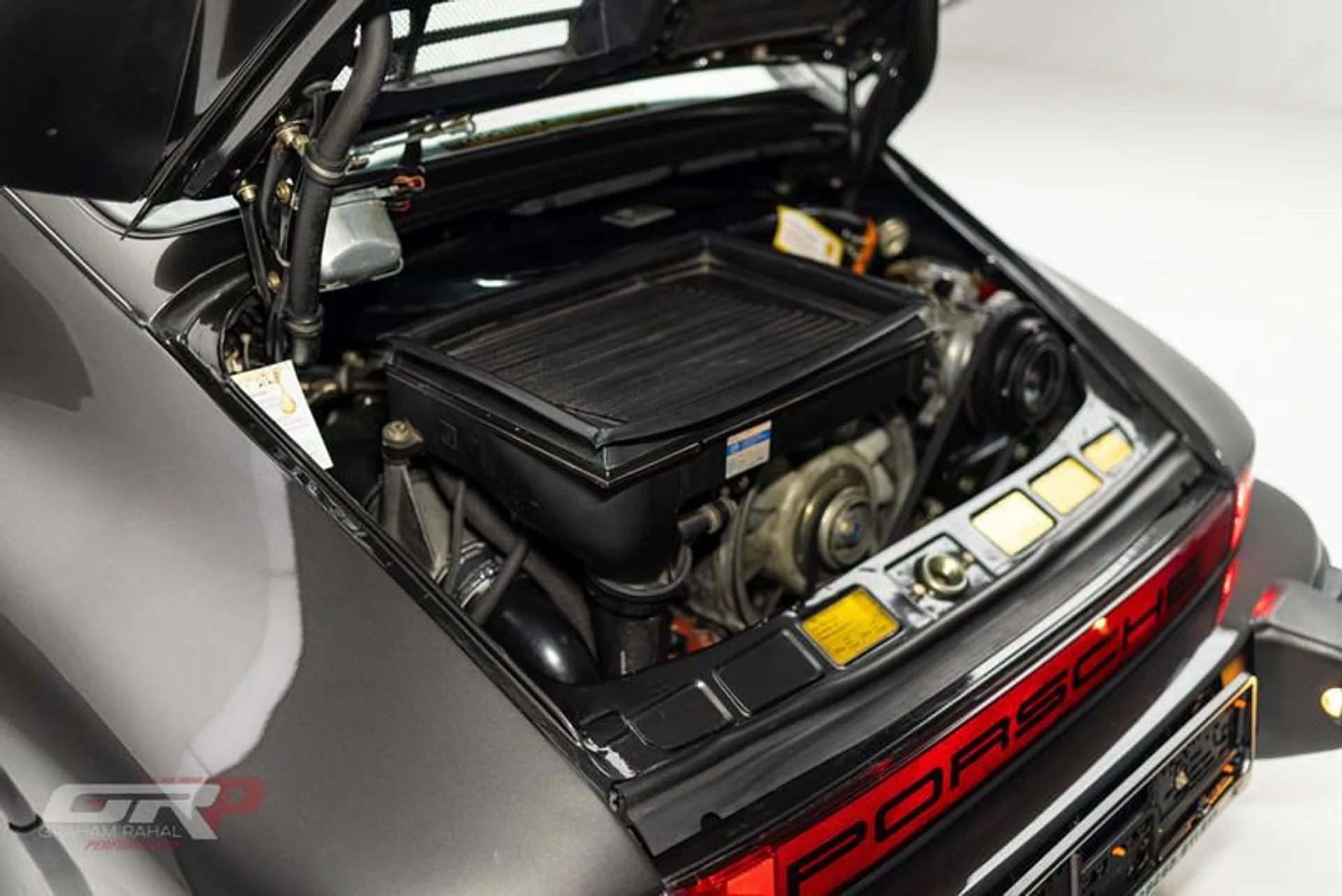 mph044_1131889350_848_A7057_462_D_4941_BE_67_605_F3523_E388_350cd432f3