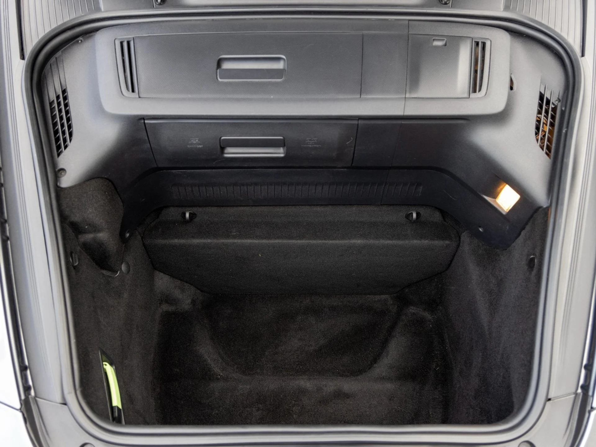 mph044_1146698060_45_4c37d3e742