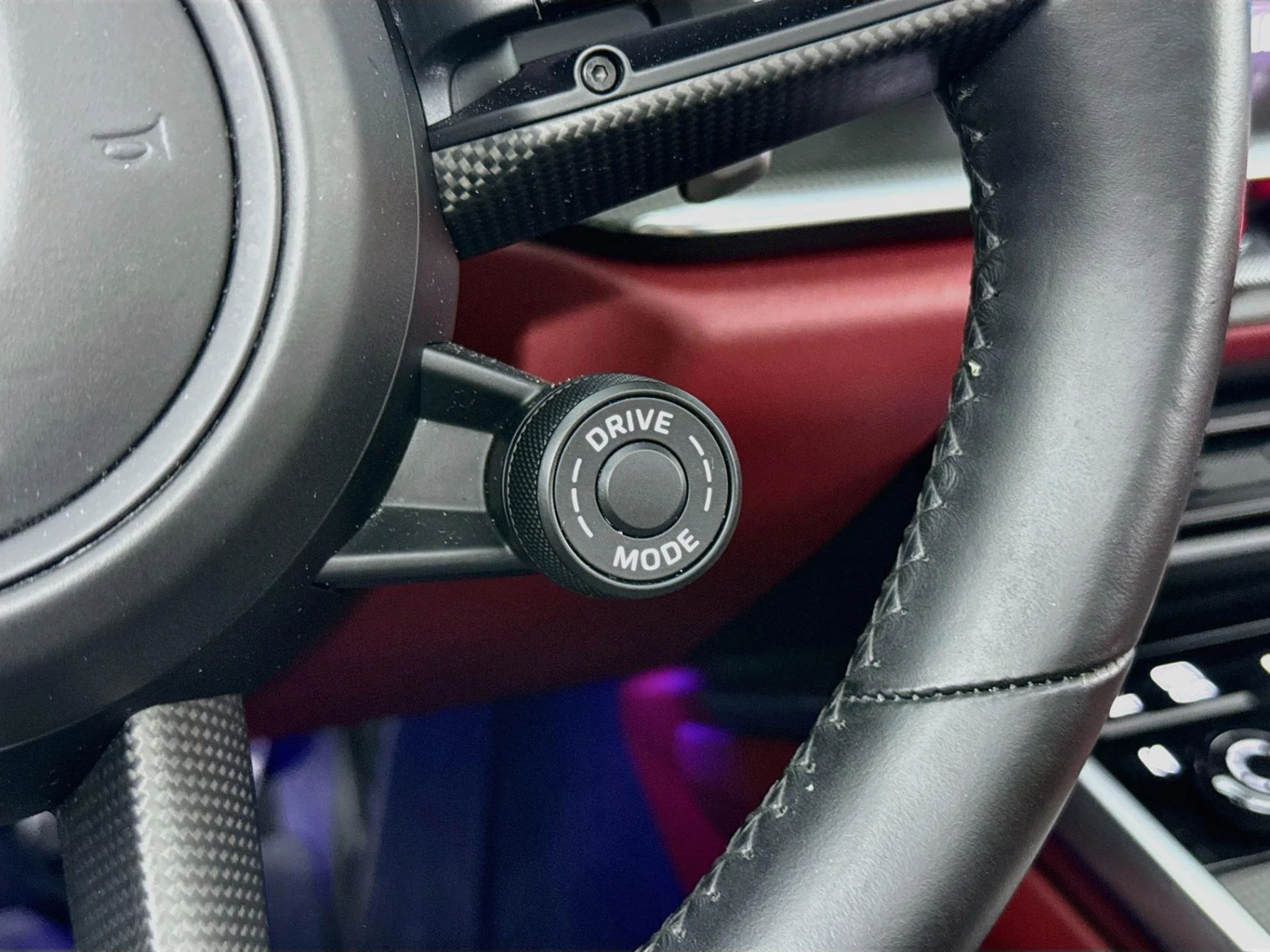 mph044_1159508093_Used_2023_Porsche_911_Turbo_S_1791837358_4ea45f3e23