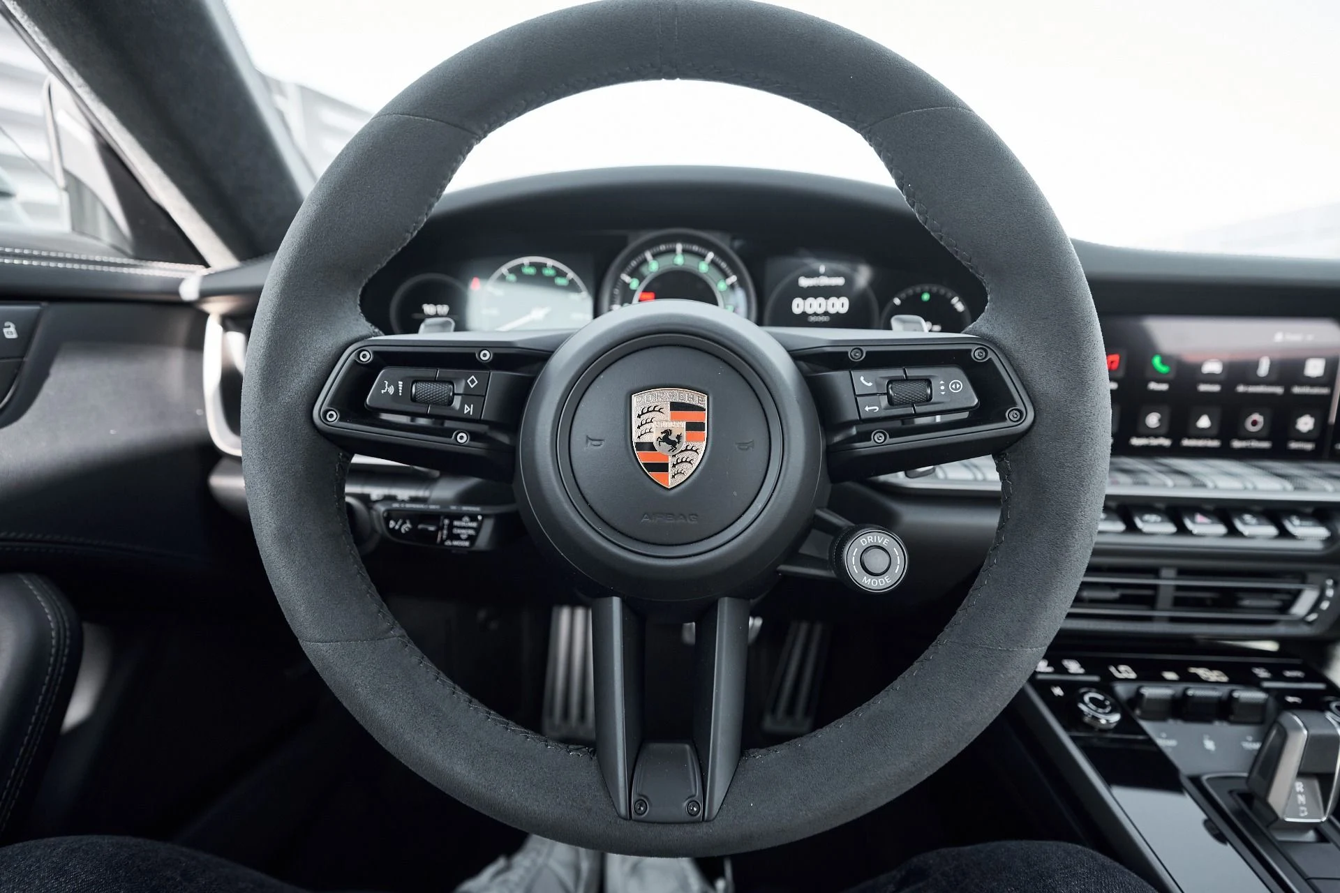 mph044_1161987142_Used_2025_Porsche_911_Turbo_S_1763075493_7d50f933cc