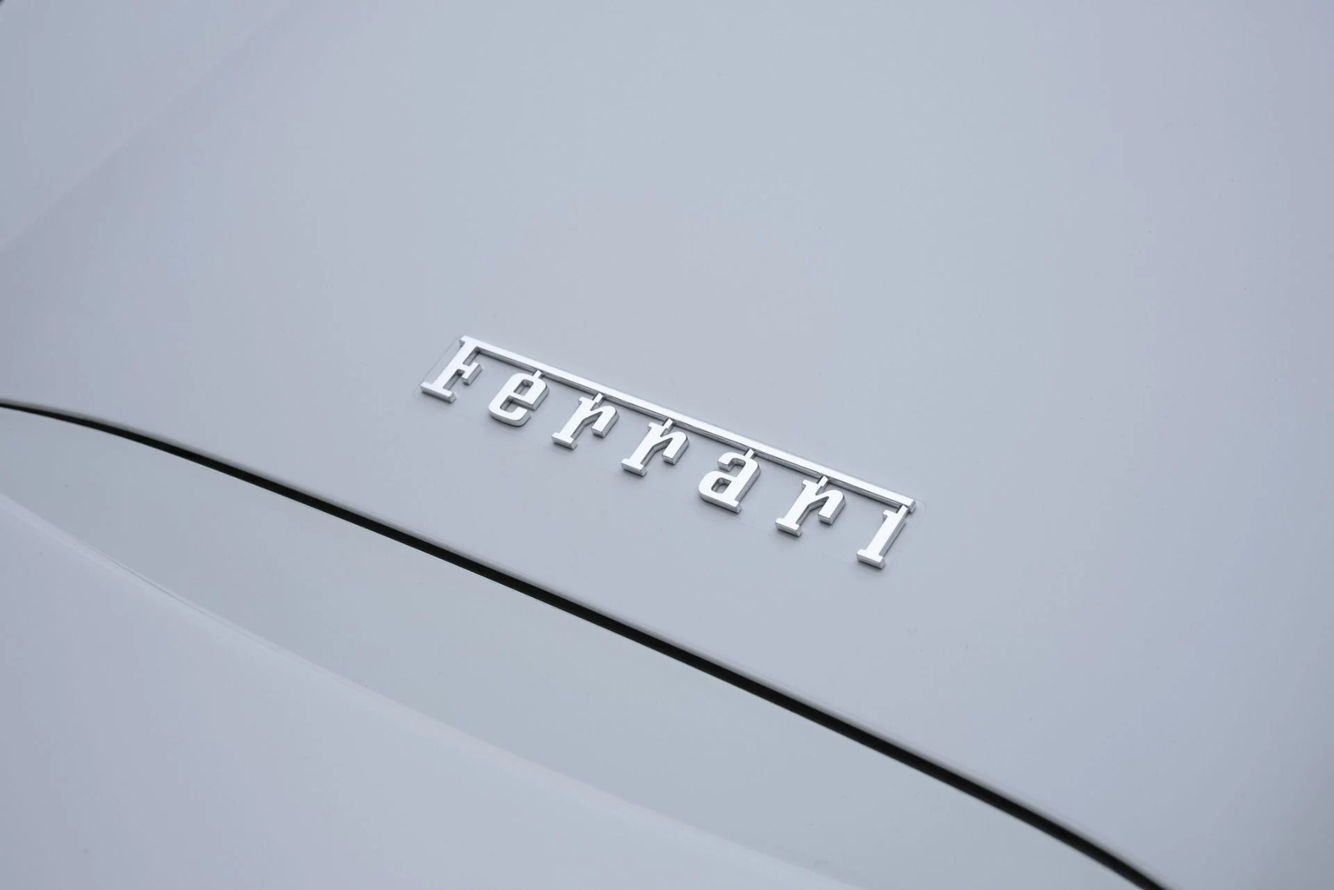 mph044_1184547423_Used_2018_Ferrari_488_Spider_1774383951_8d5ee05cae