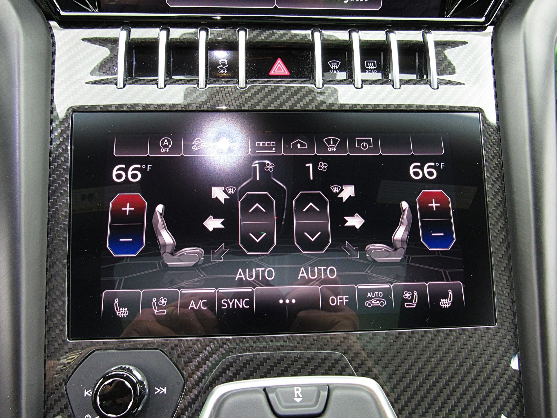 mph044_1203196480_Used_2022_Lamborghini_Urus_SELEZIONE_PRE_OWNED_CERTIFIED_2aed086a29