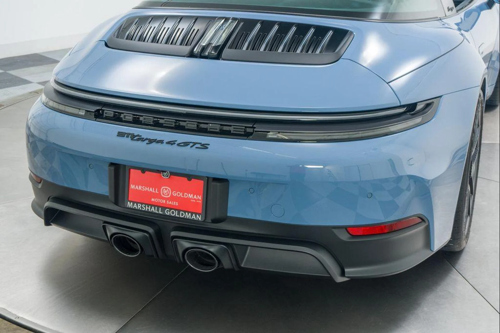 mph044_1203995972_vo_K_9t_Qg_H_Il_Gi0qj3_F_Ozcbeb_U_1b9fafe5a6