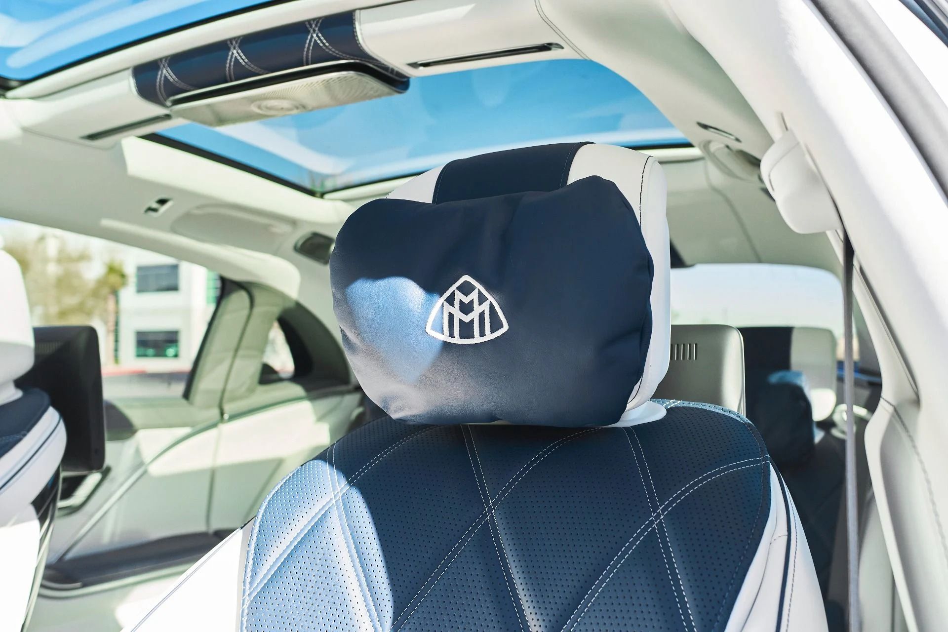 mph044_1206002628_Used_2024_Mercedes_Benz_S_Class_Maybach_S_680_1765936825_fbd209e703