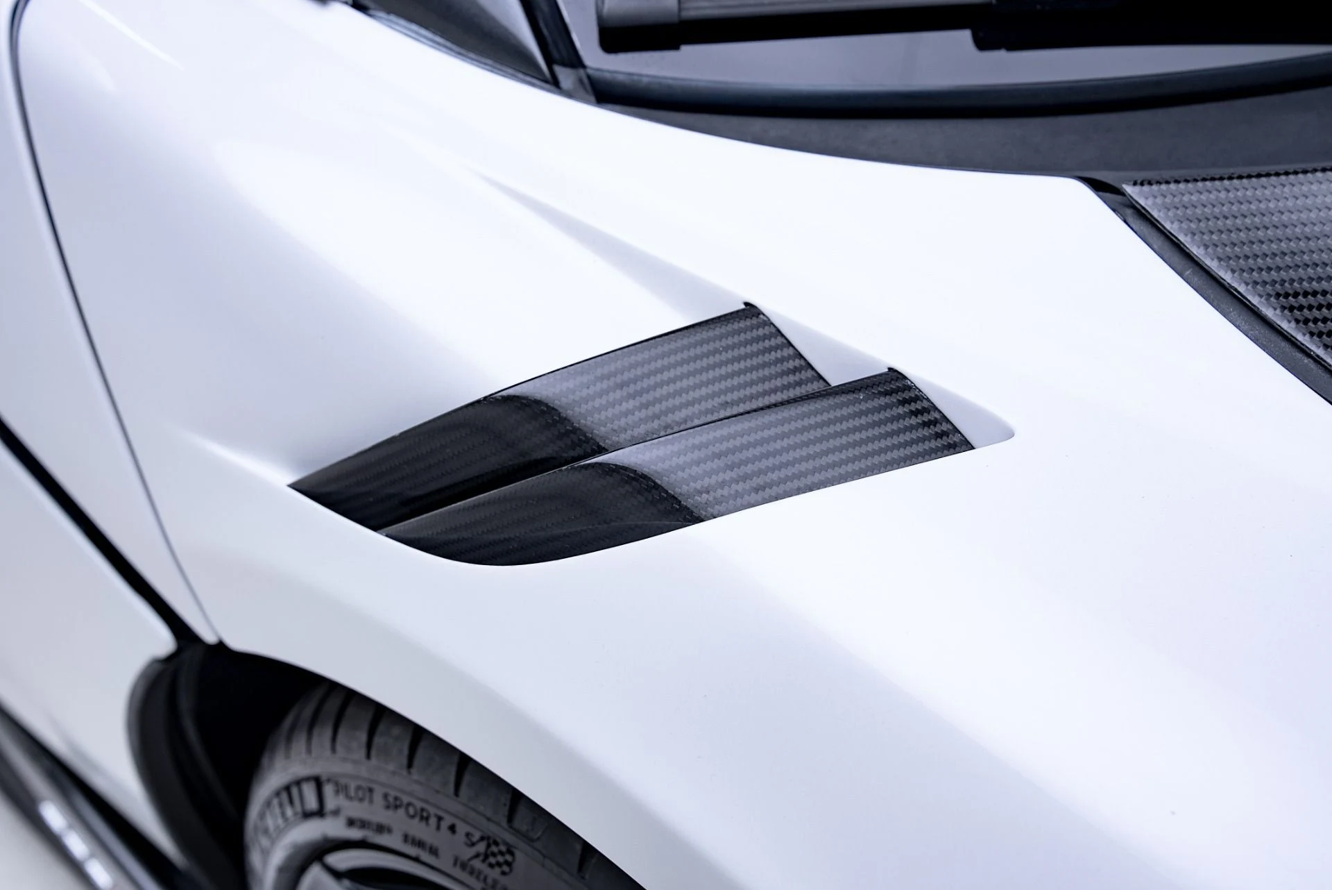 mph044_1206359674_Used_2020_Mc_Laren_600_LT_Spider_1778775313_39f4b1921a