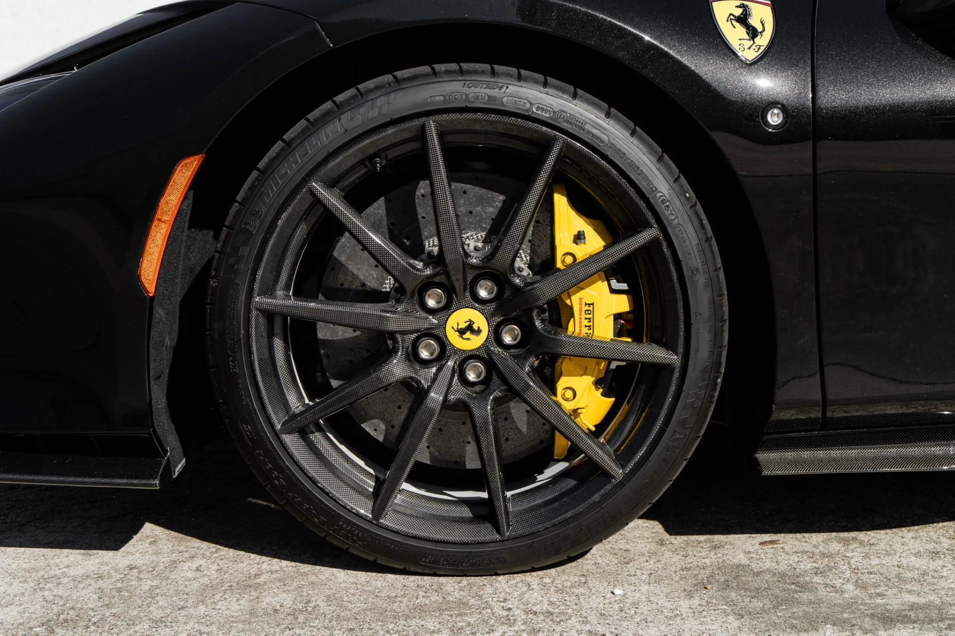 mph044_1227092161_Used_2022_Ferrari_F8_Spider_1791584435_9c04cda492