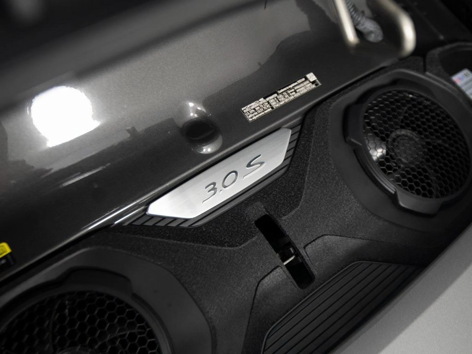 mph044_1230321098_Lpug_G2vc9z_Bktk_Uk_Wq_R_Hazko_XT_4_4763f9a80c