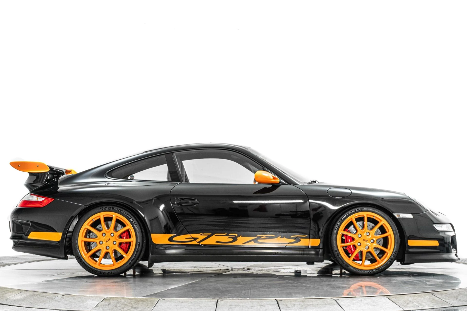 mph044_1242750662_Used_2007_Porsche_911_GT_3_RS_Low_Miles_Rare_Full_Leather_Sport_Chrono_1786998677_2e7024f7b4