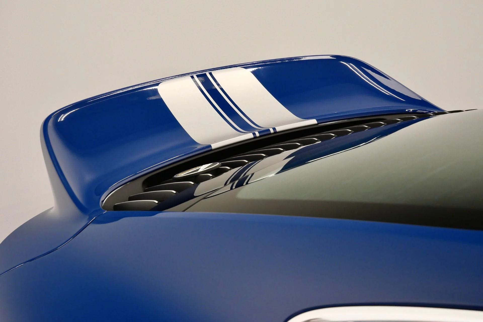 mph044_1258667958_Used_2023_Porsche_911_Sport_Classic_Paint_to_Sample_379_of_only_1250_Built_Beautiful_1776794074_18f7c26fac