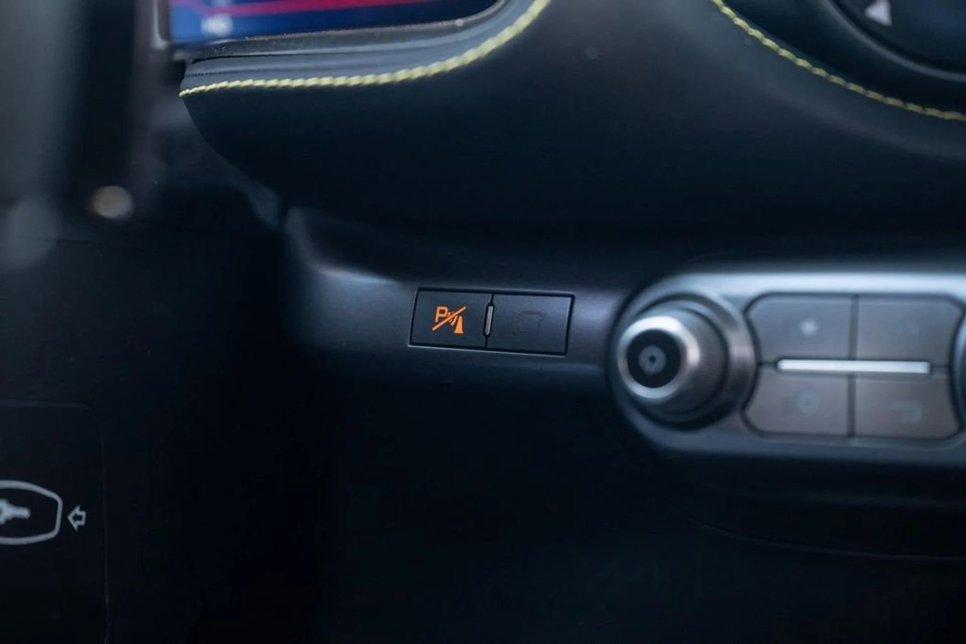 mph044_1308462376_a149672e4c324964bef9f48142359cf3_468900c564