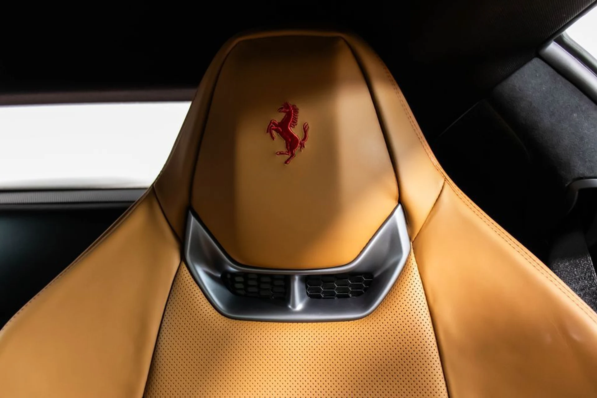 mph044_1311850017_8d5f74bf083a8288a2ee87f87093d1a4x_3d1ba4096e