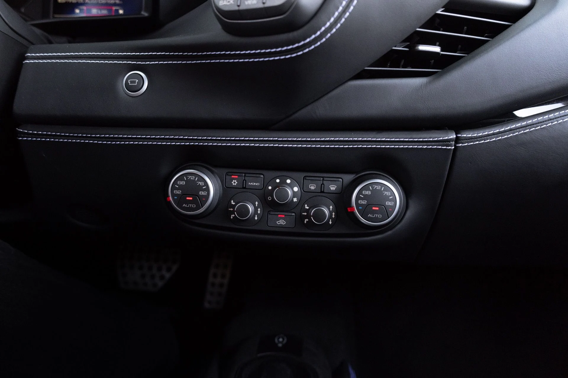 mph044_1323881184_Used_2018_Ferrari_488_GTB_1778883236_2fc9e8fd02