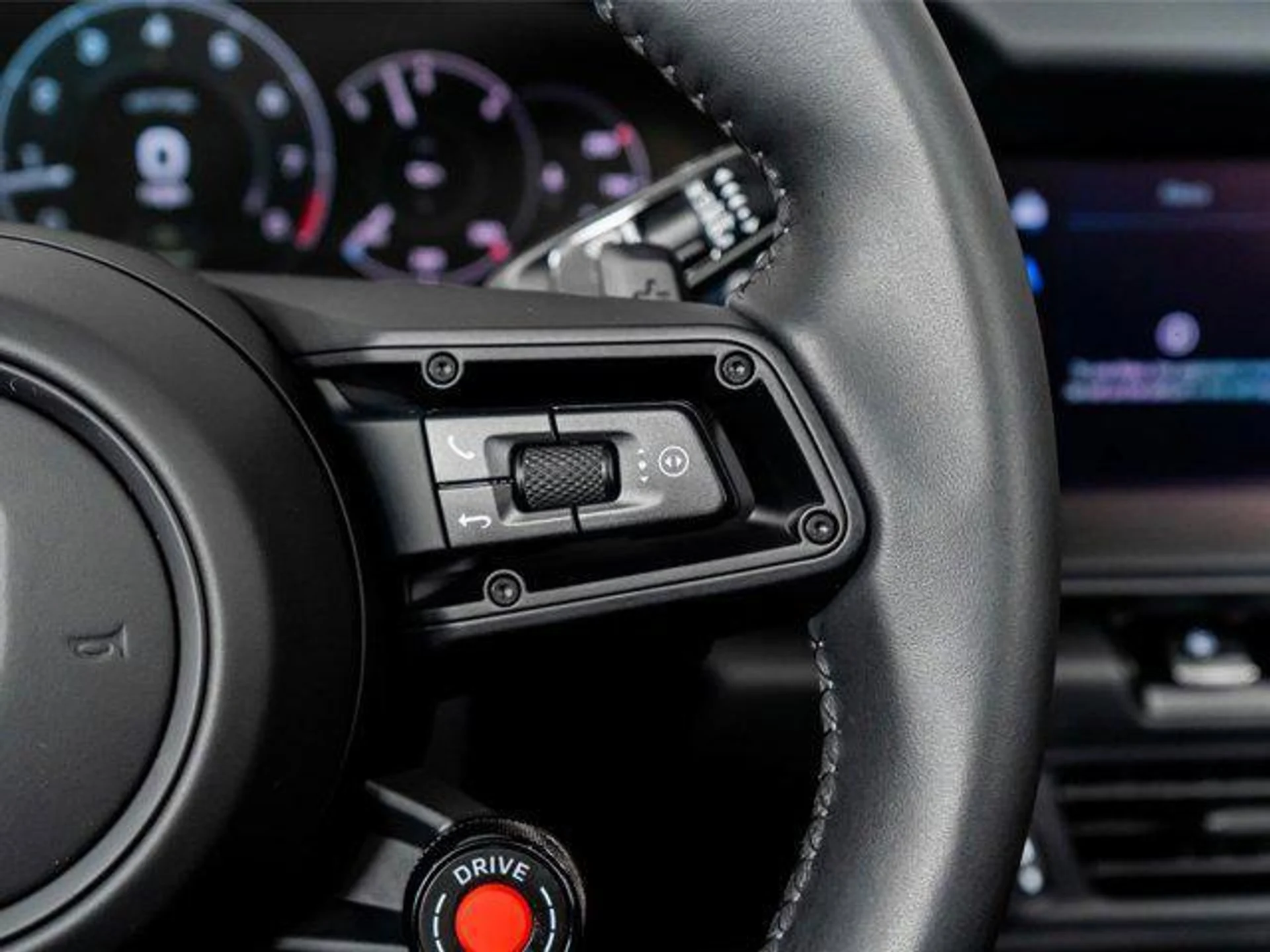 mph044_1373416623_va_MYN_6_R7hh_7_W_Kvy_oy78m_RK_Jg_3d38436207