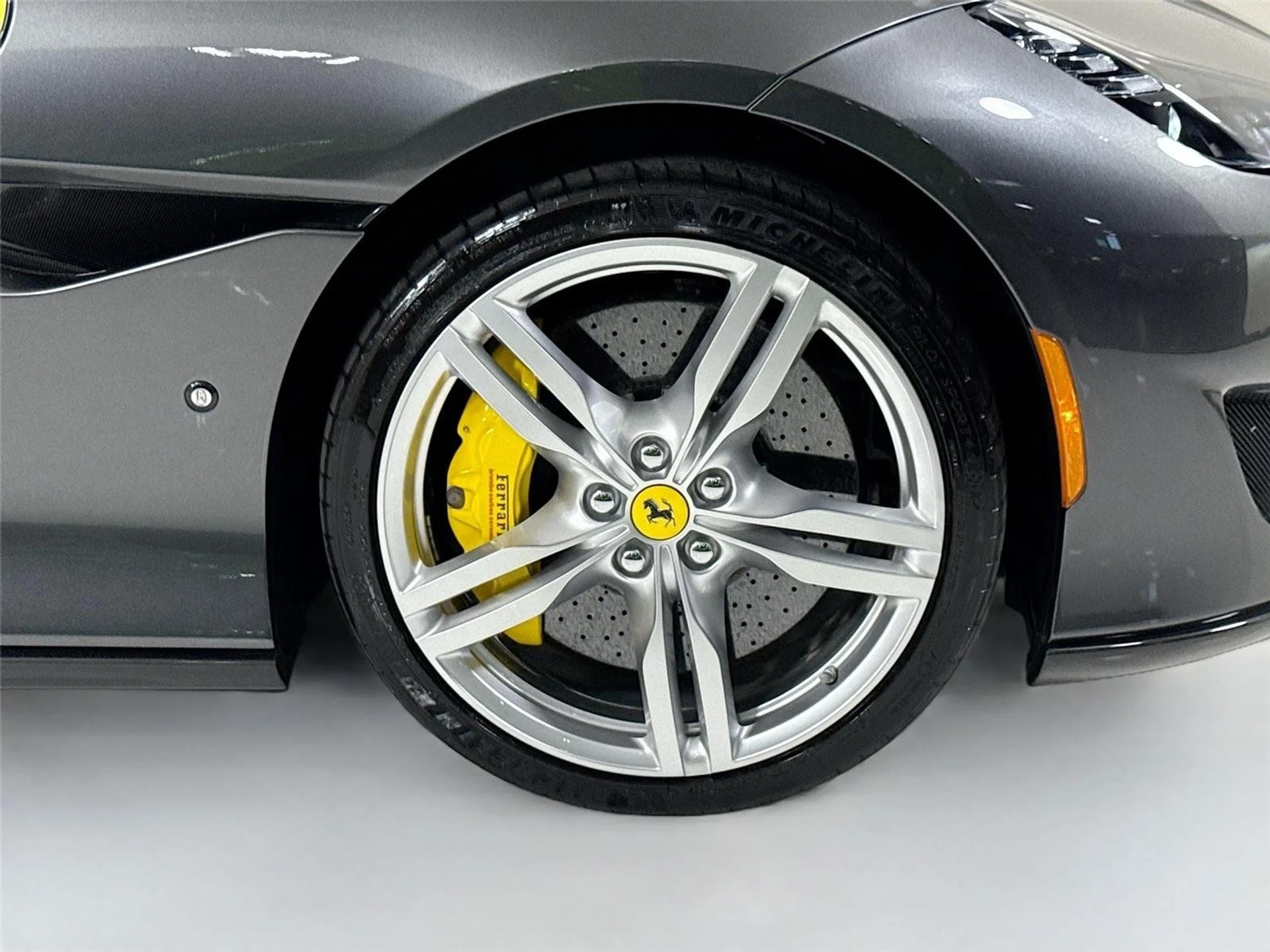 mph044_137409665_f4132a190bb342430e3e08bb4d3ff10c_2b3c8001a8