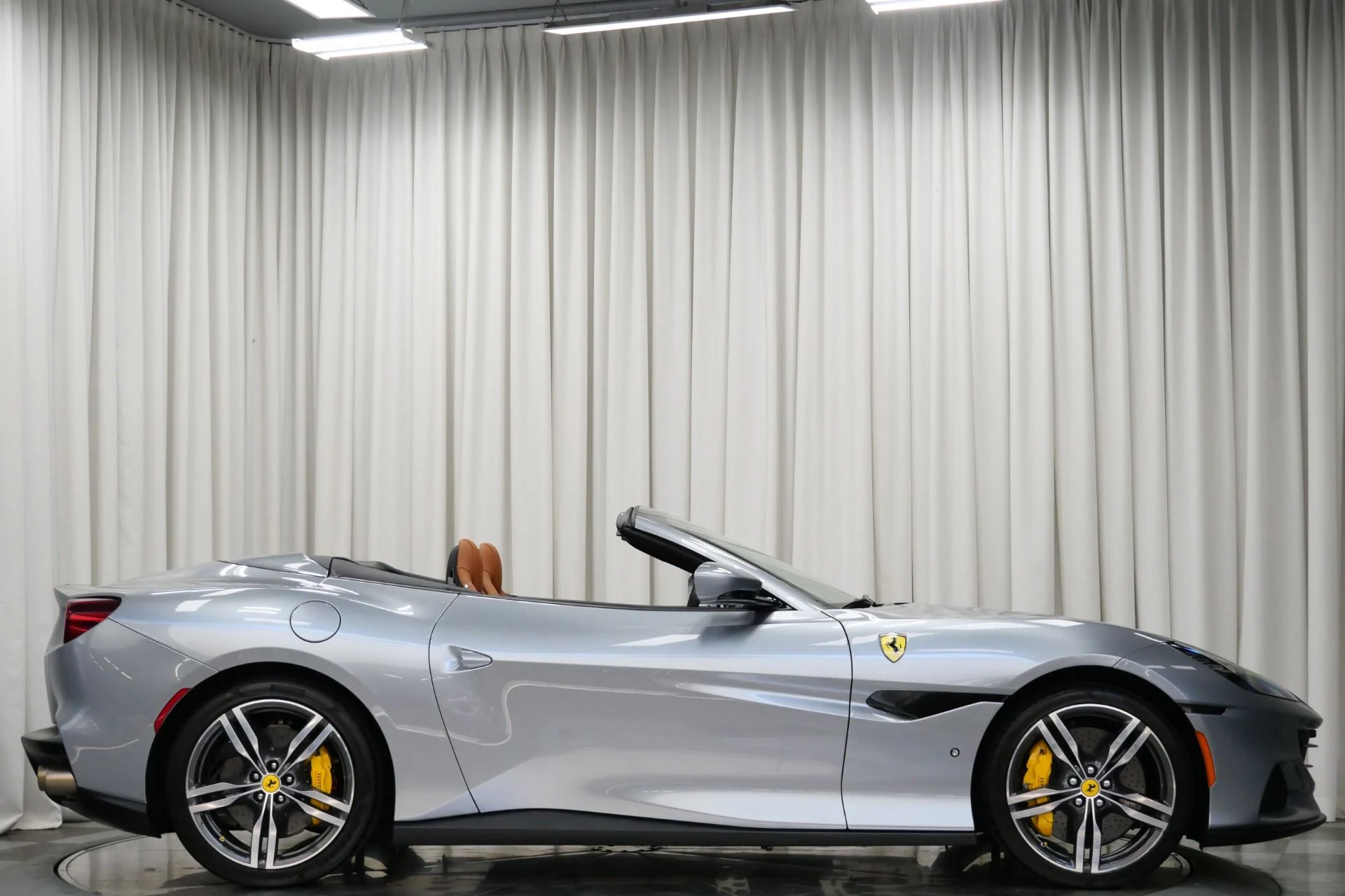 mph044_1379551944_Used_2022_Ferrari_Portofino_M_1754510991_b447a4904c
